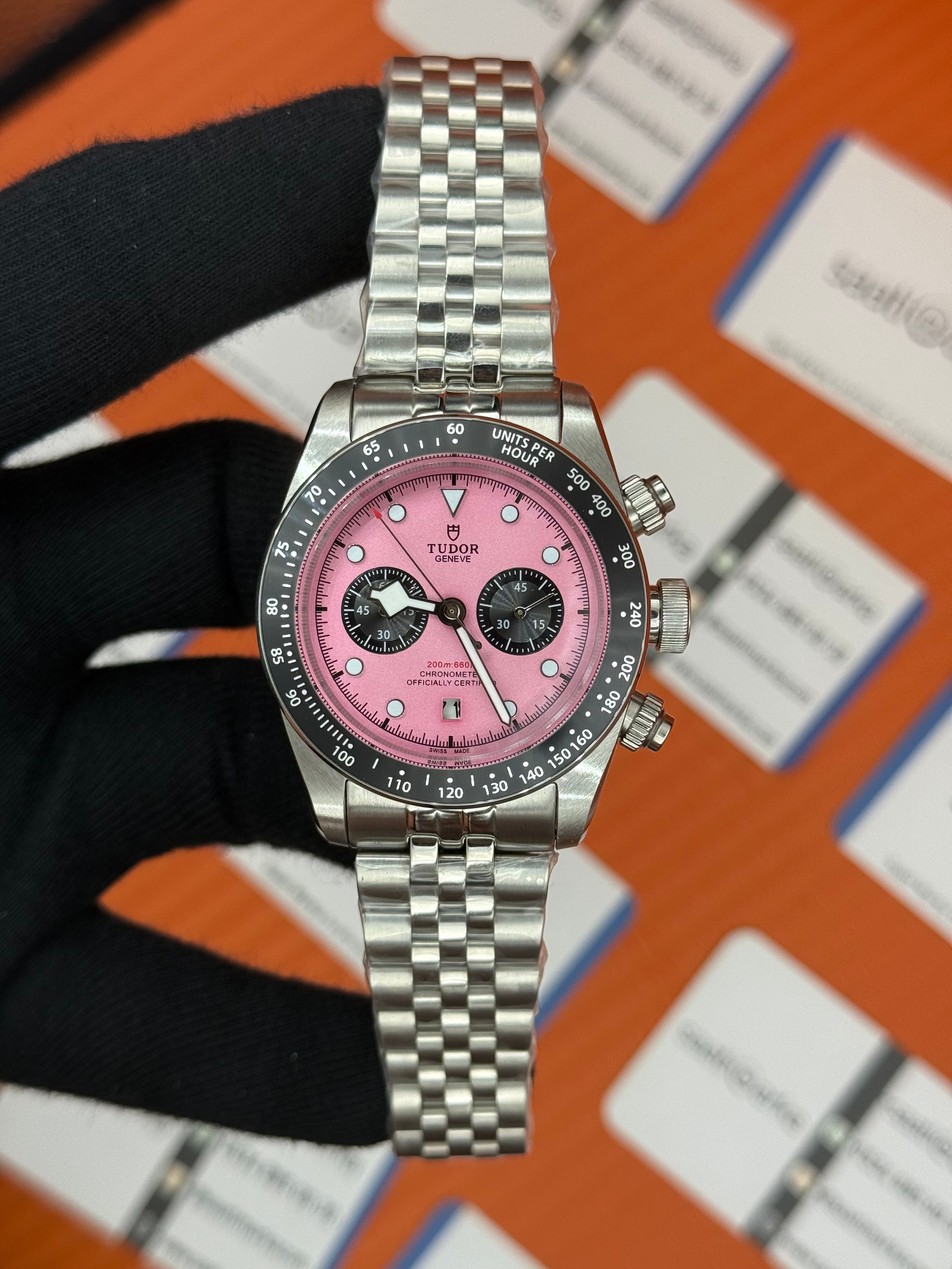TUDOR black bay flamingo miami pink kadran silver jubilee kordon 41mm erkek kol saati
