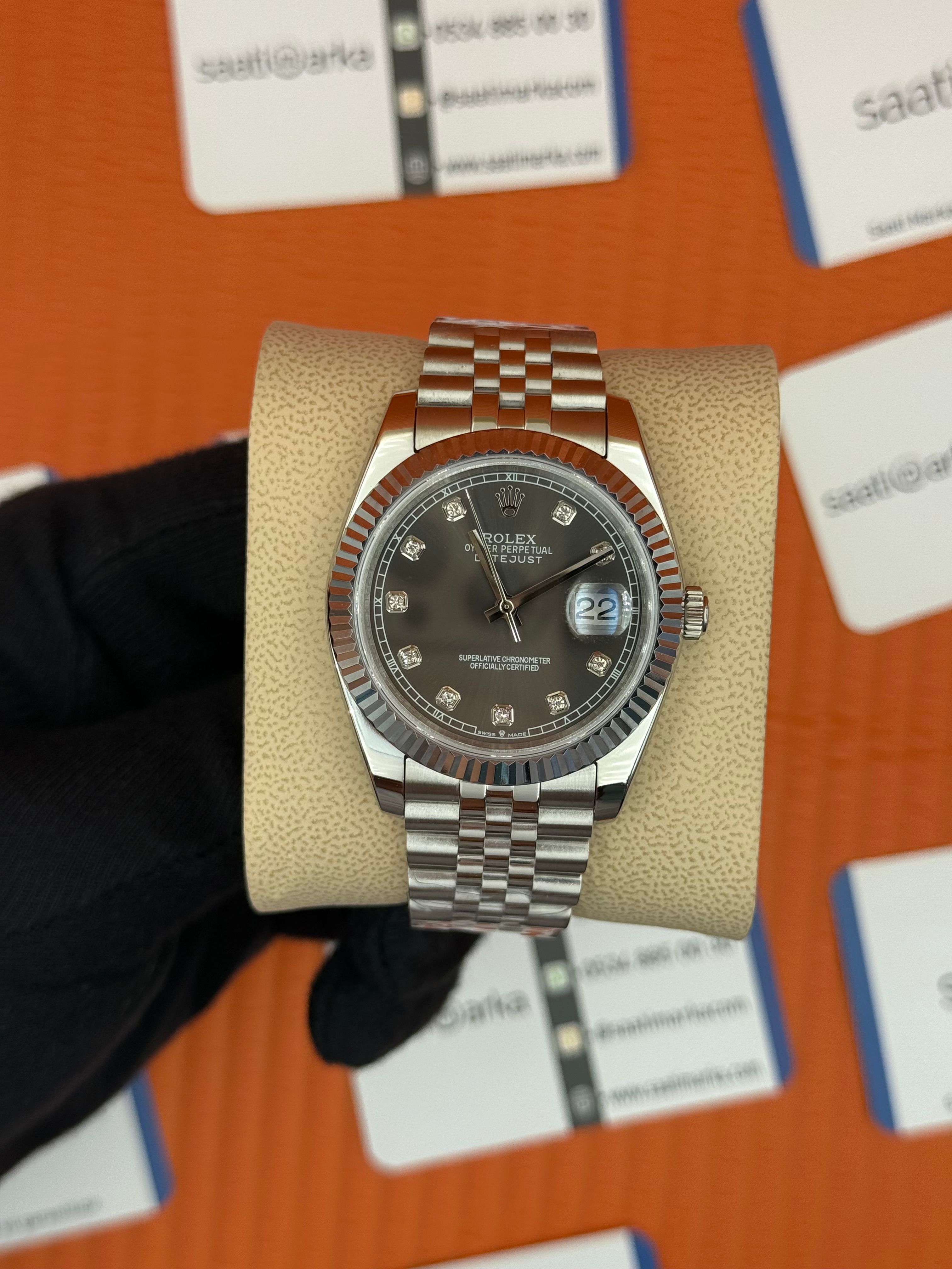 ROLEX Datejust baget taşlı grey dial silver jubilee kordon