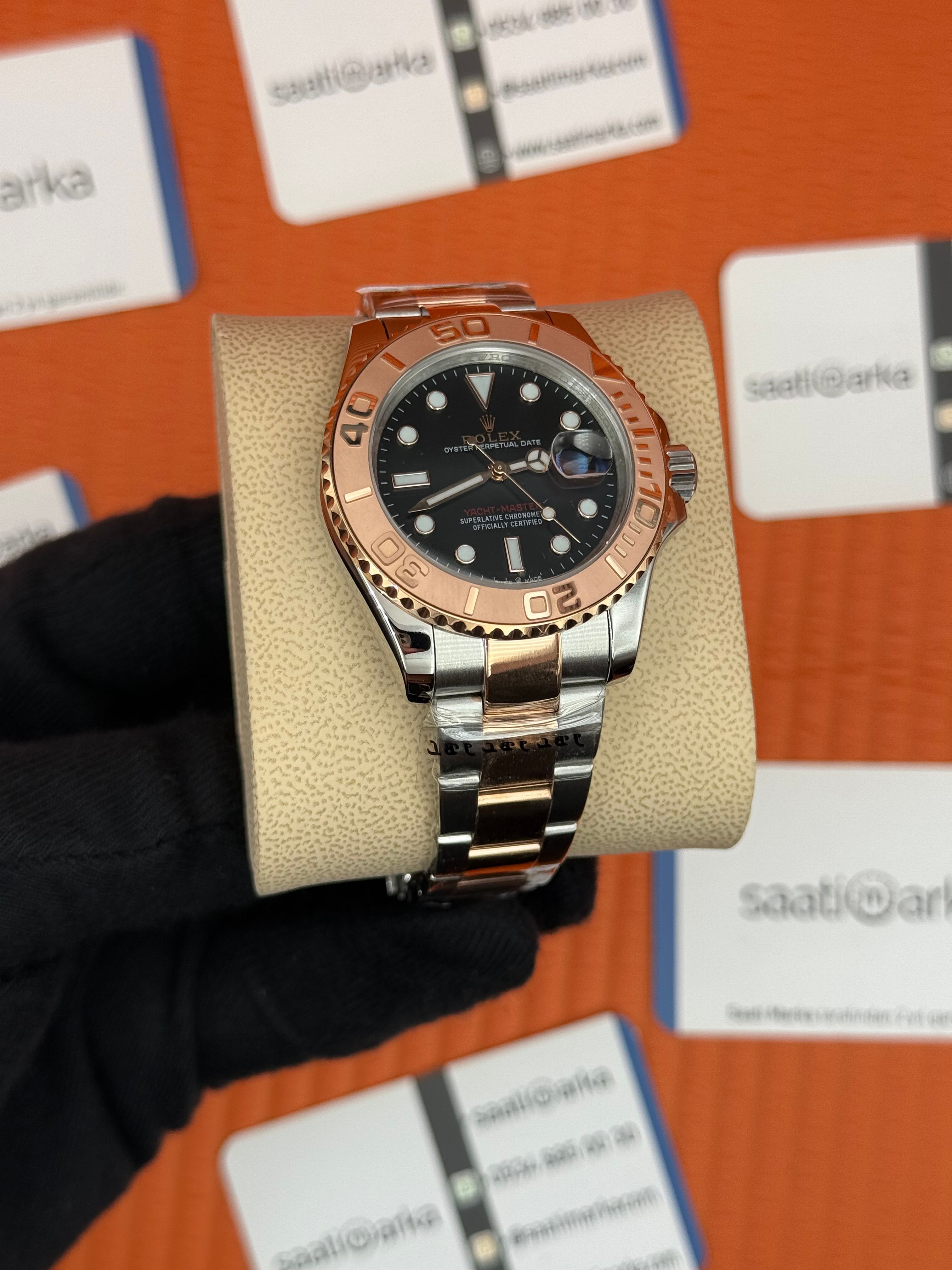 ROLEX Yacht Master oyster black dial rose silver kordon