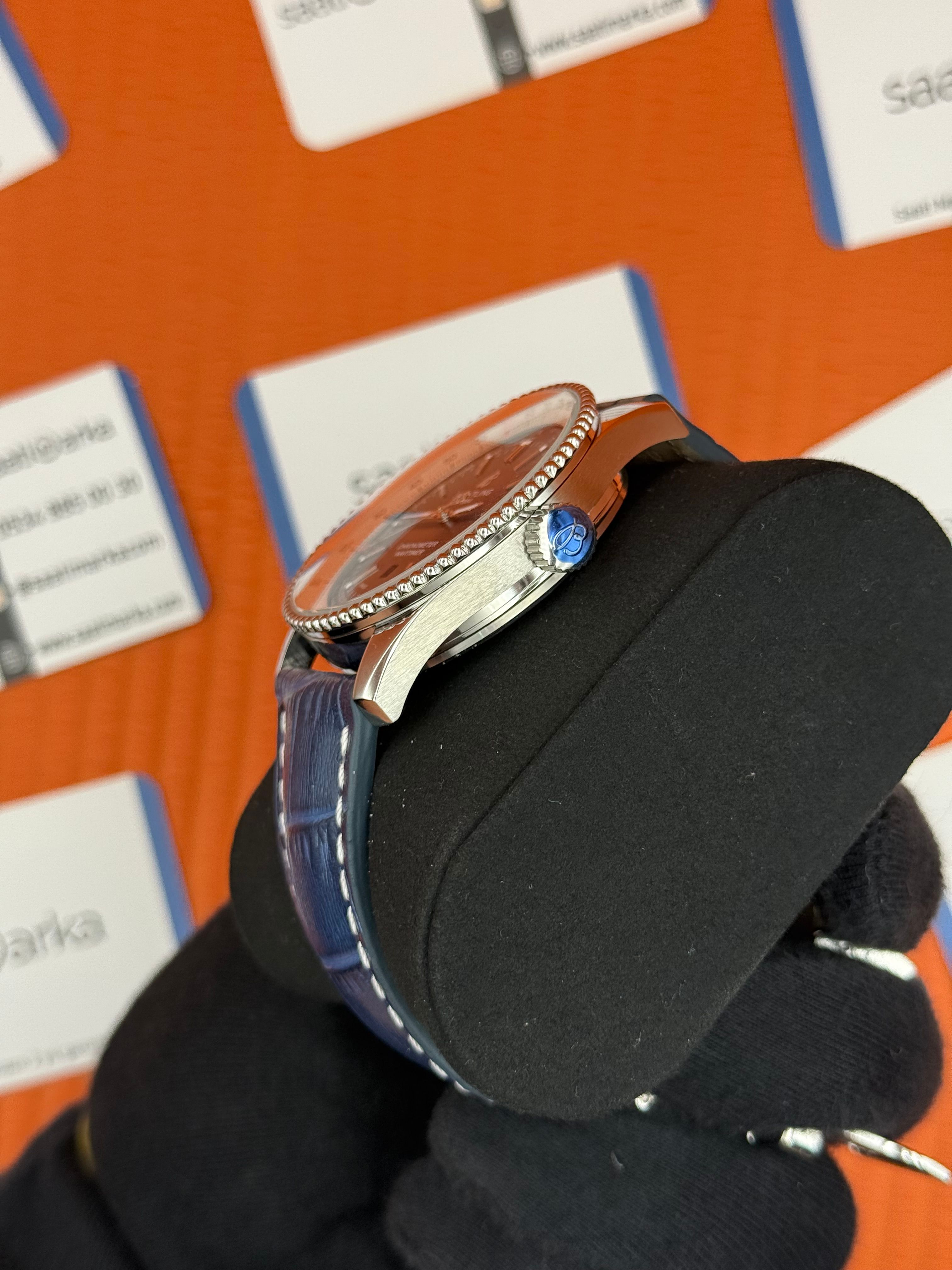 BREITLING Navitimer lacivert deri kordon lacivert kadran çelik kasa