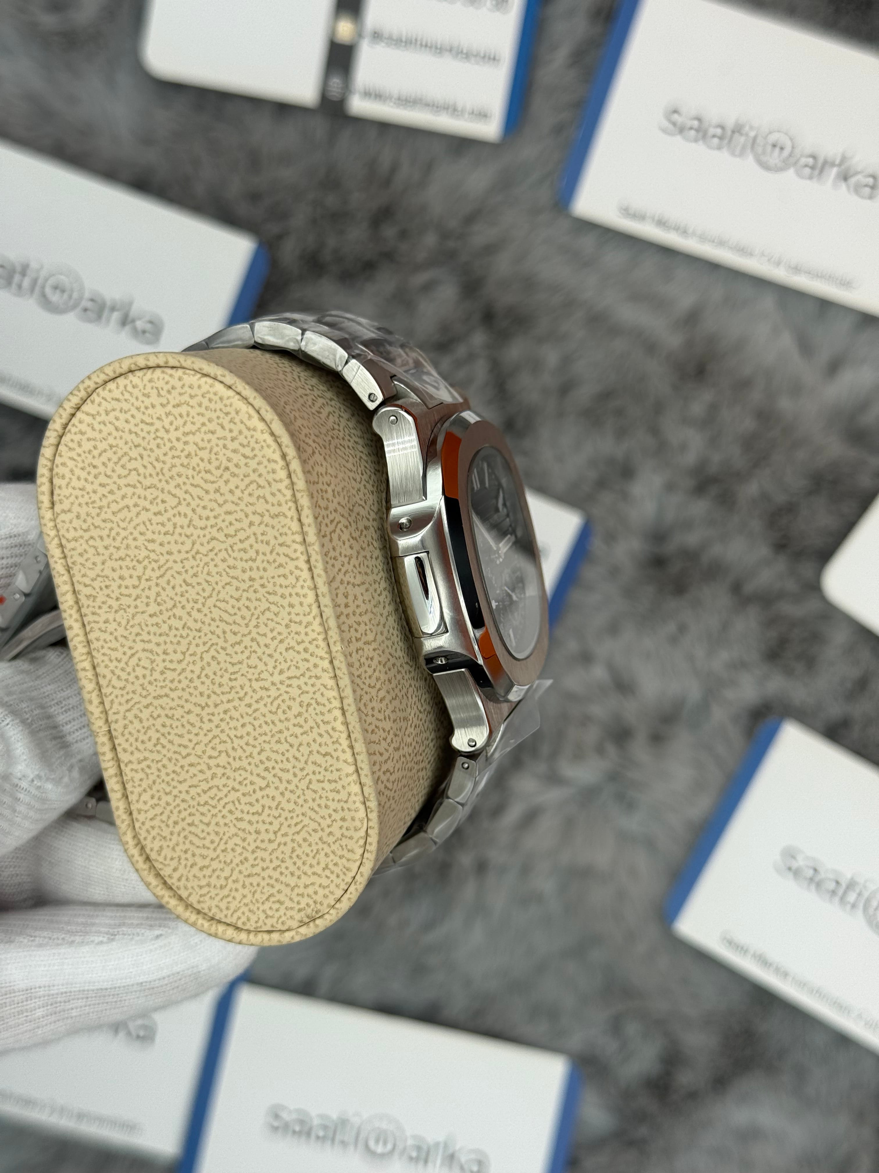PATEK PHİLİPPE nautilus moontphase 5712 yeşil kadran silver kasa kordon 40mm erkek kol saati