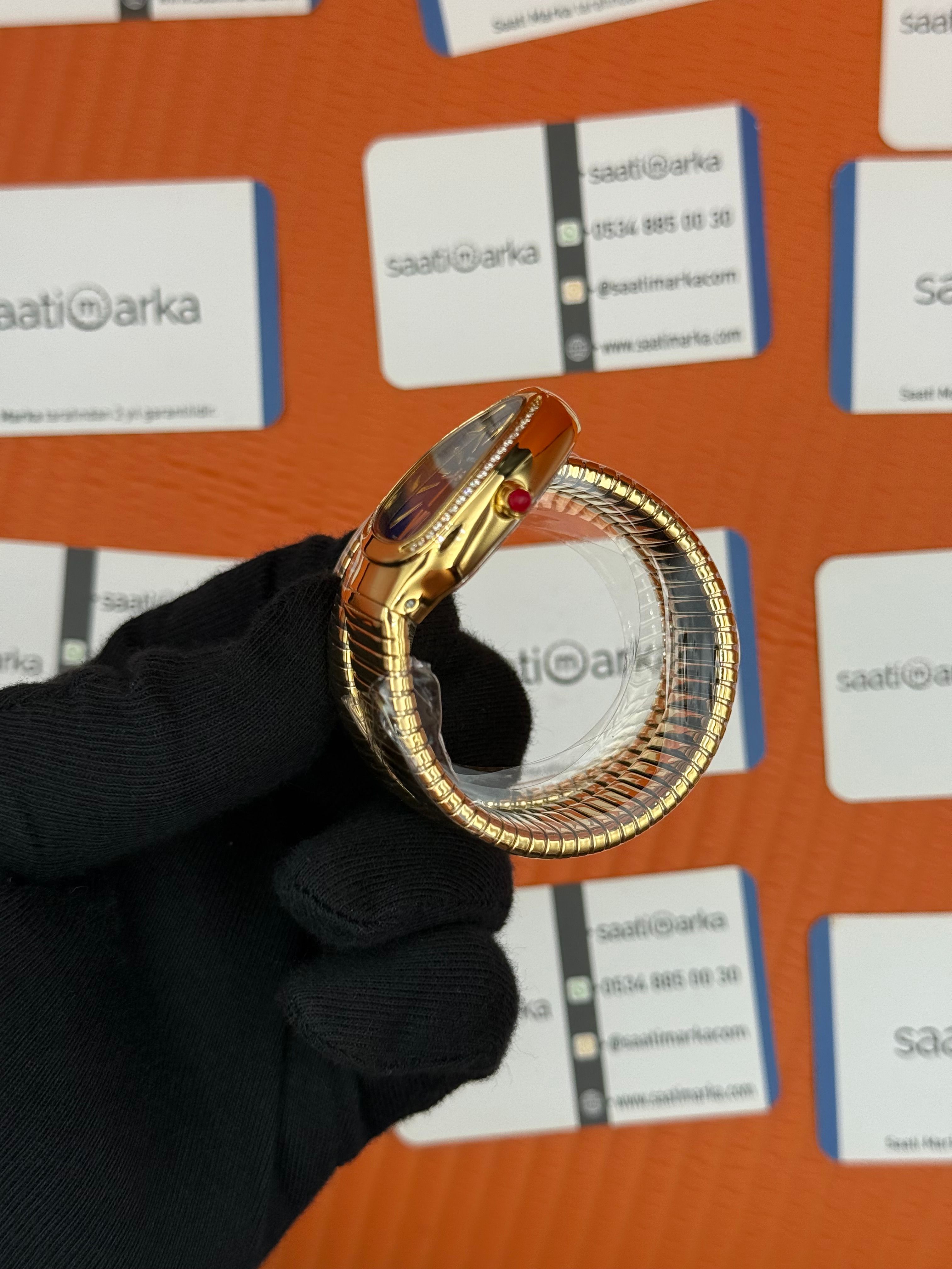 BVLGARİ serpenti çift sarma gold kordon taşlı bezel mavi kadran kadın kol saati
