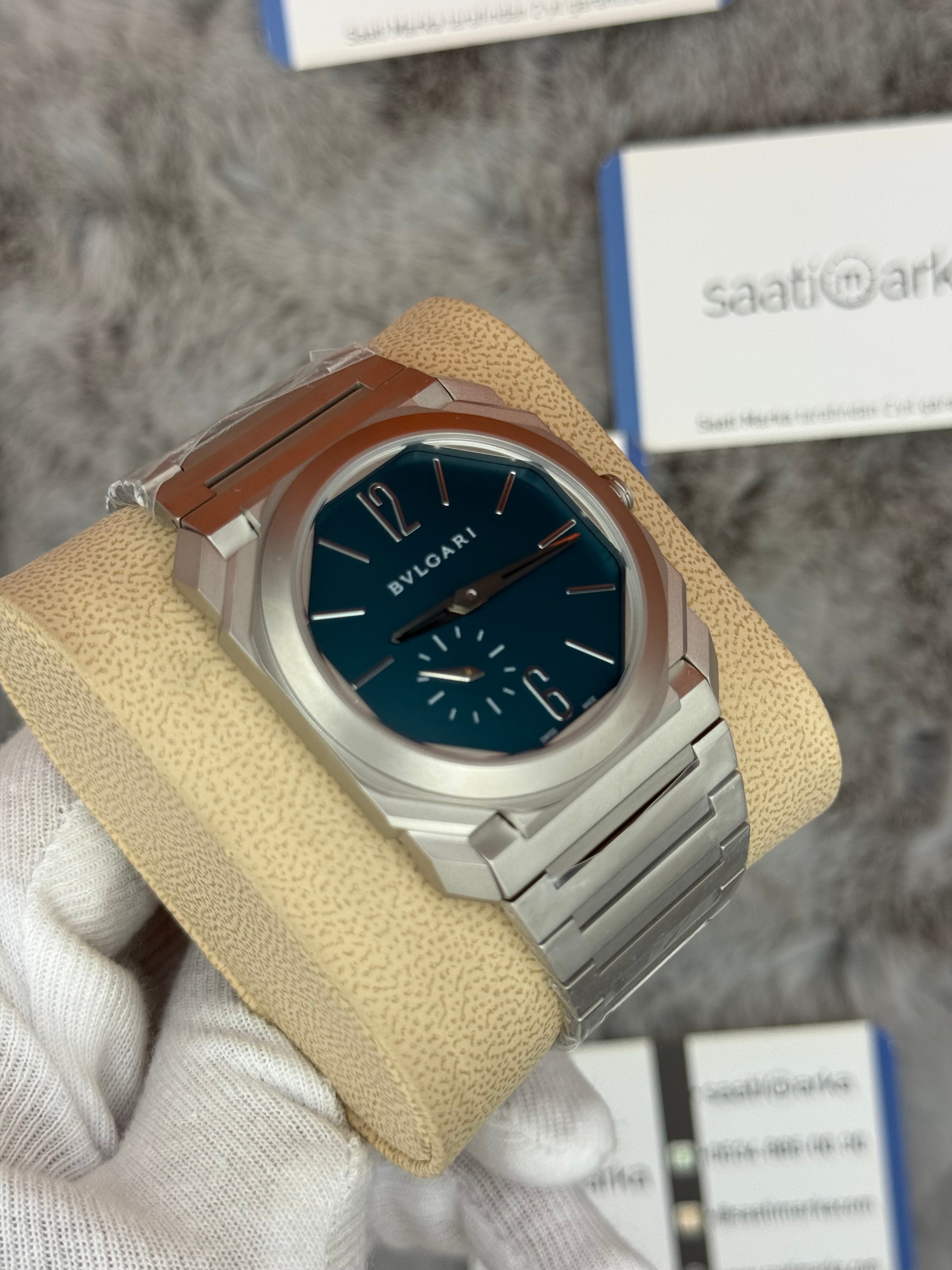 BVLGARİ octo 40mm su yeşili kadran silver kasa kordon erkek kol saati