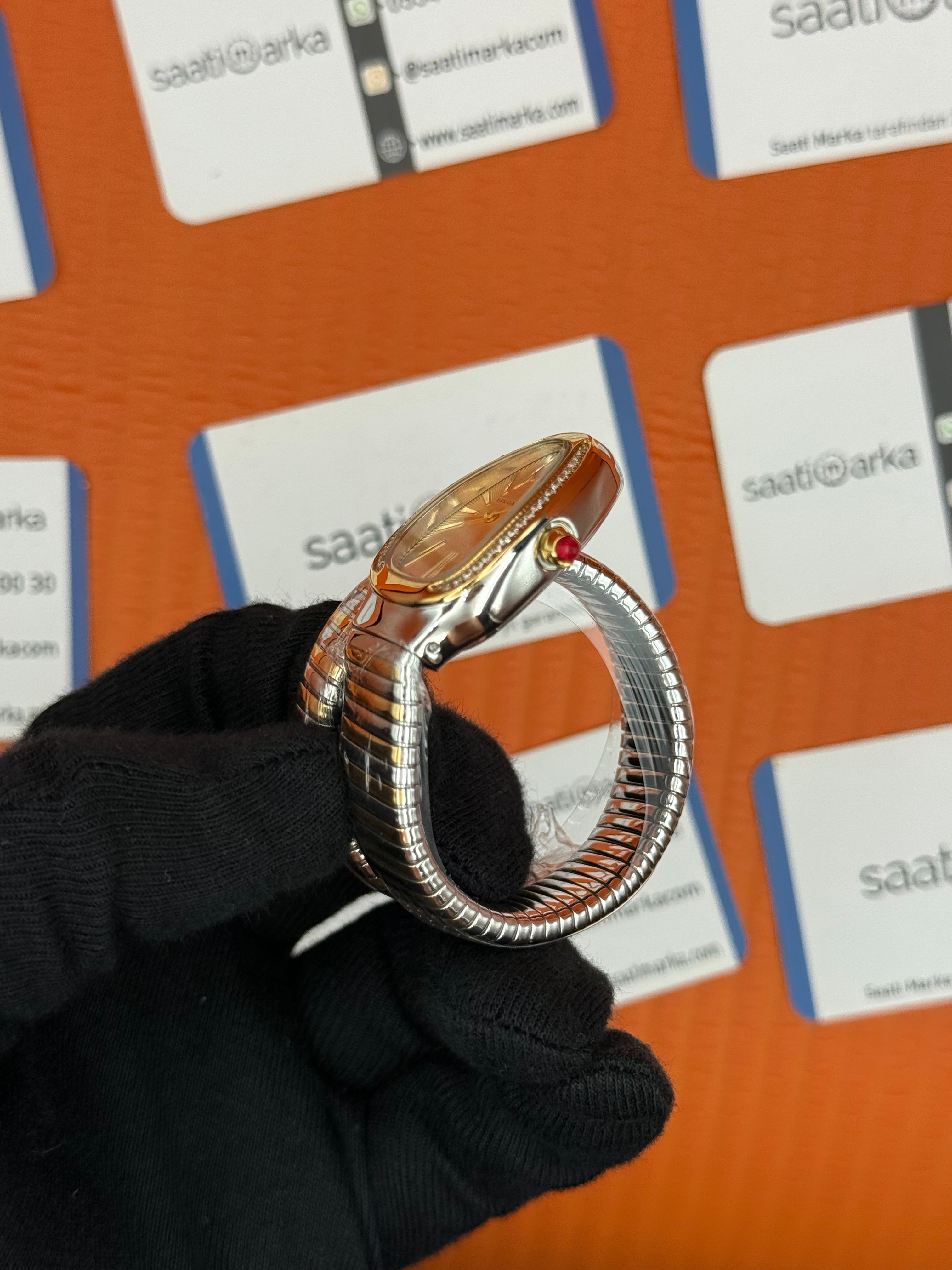 BVLGARİ serpenti tek sarma gold silver kordon taşlı bezel şampanya kadran kadın kol saati
