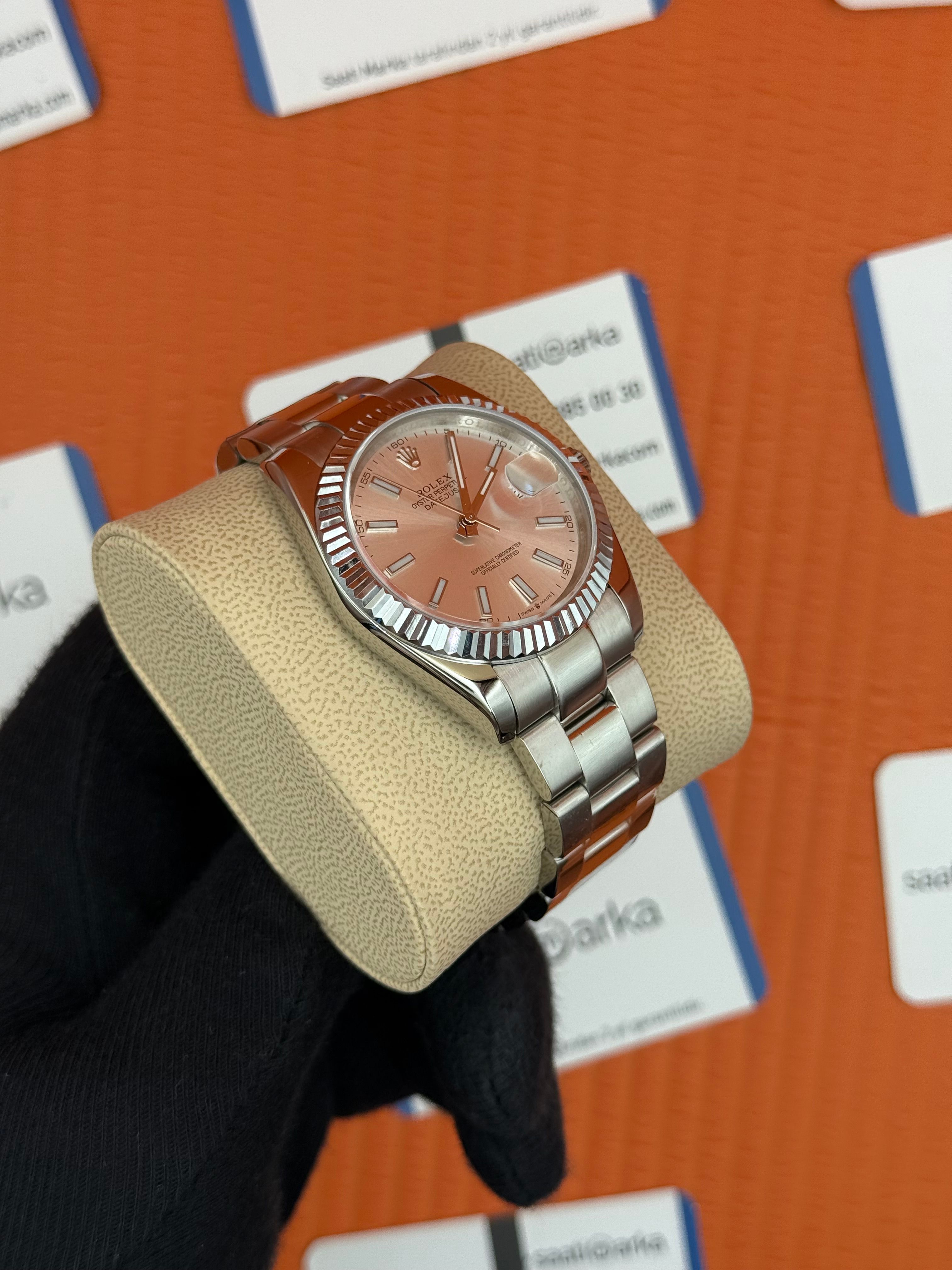 ROLEX Datejust white dial silver oyster kordon