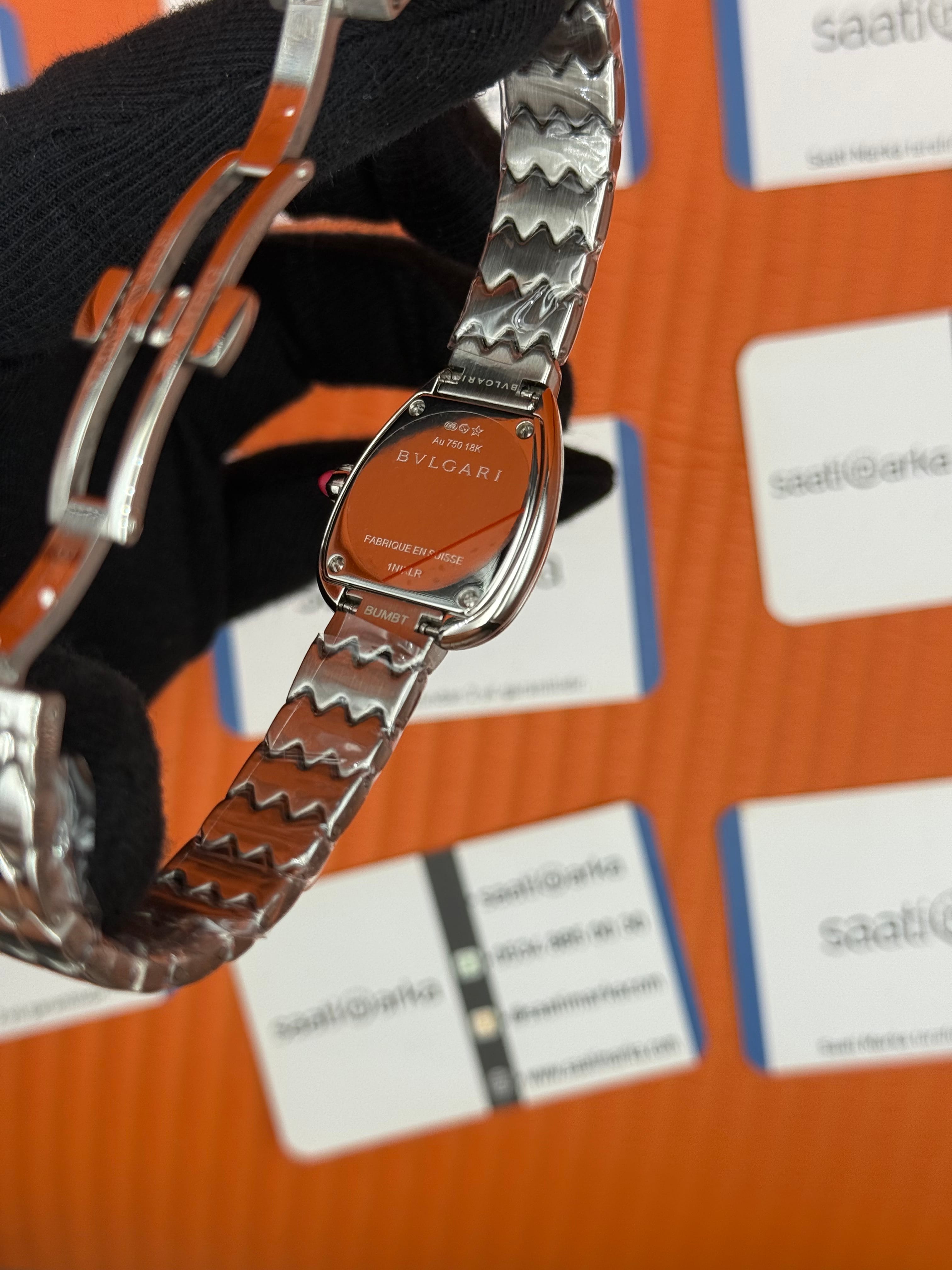 BVLGARİ serpenti seduttori taşlı bezel siyah kadran silver kasa kordon kadın kol saati