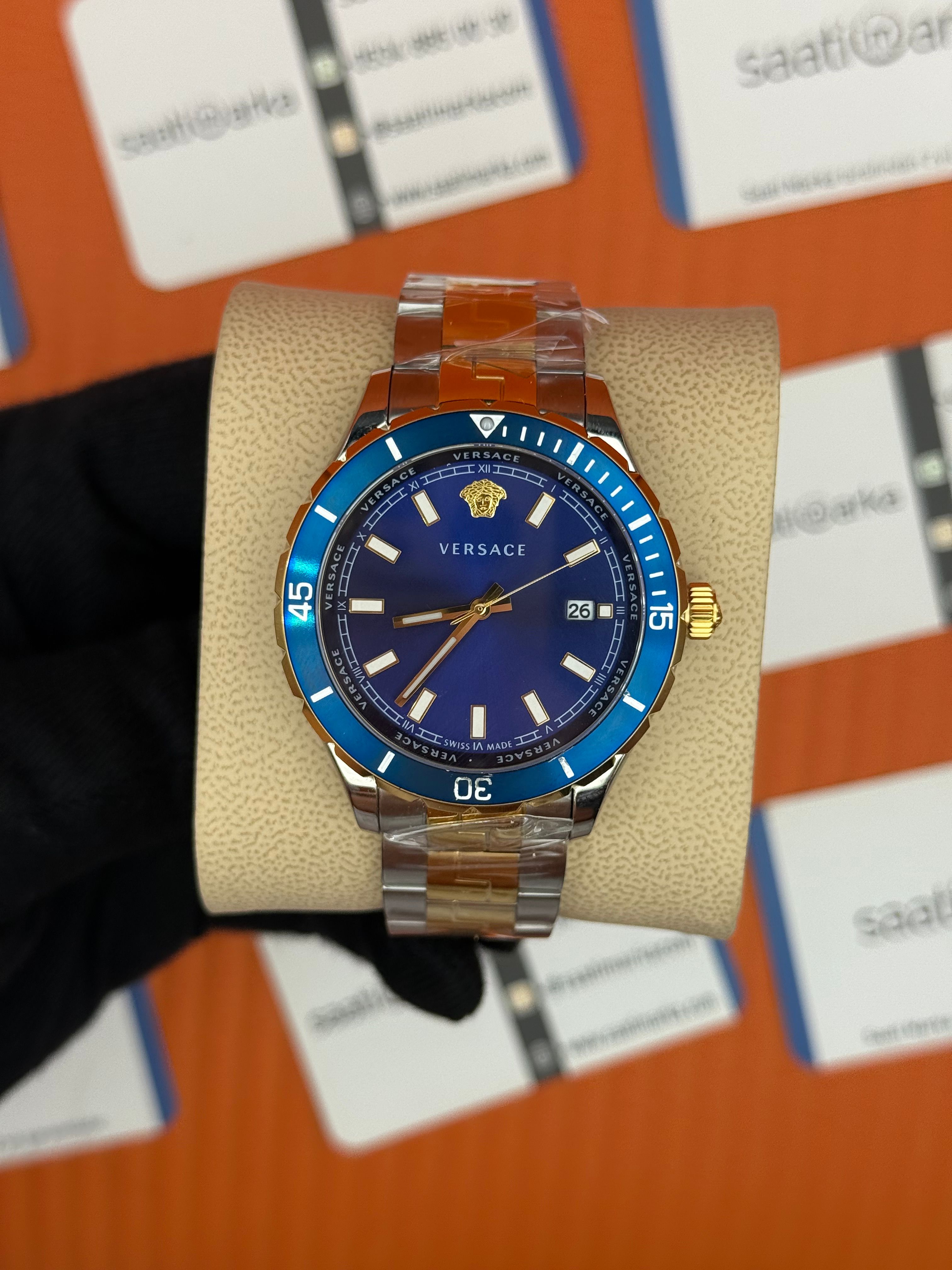 VERSACE MAVİ KADRAN MAVİ BEZEL GOLD SİLVER KASA KORDON ERKEK KOL SAATİ