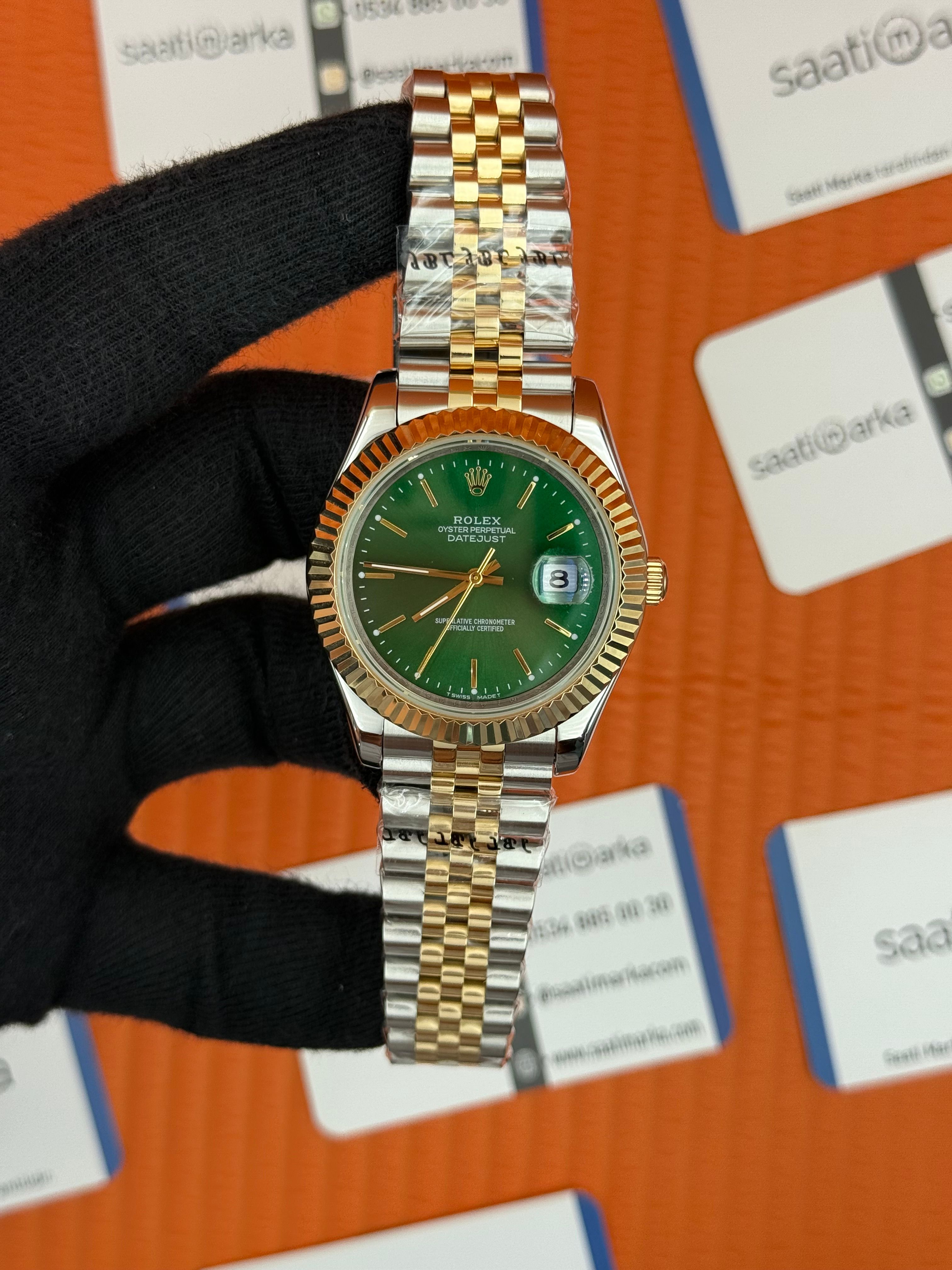 ROLEX Datejust green dial gold-silver jubilee kordon