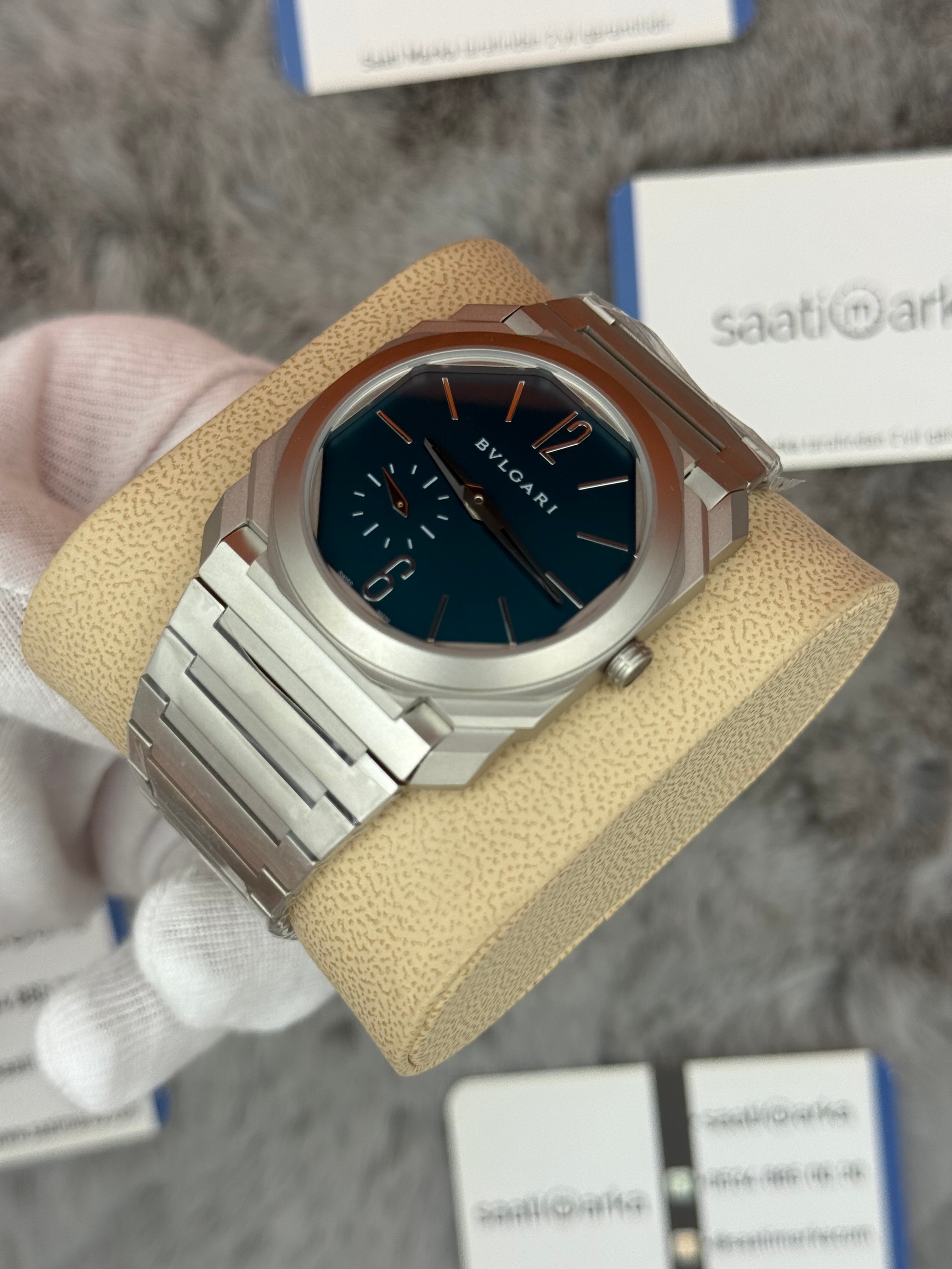 BVLGARİ octo 40mm su yeşili kadran silver kasa kordon erkek kol saati