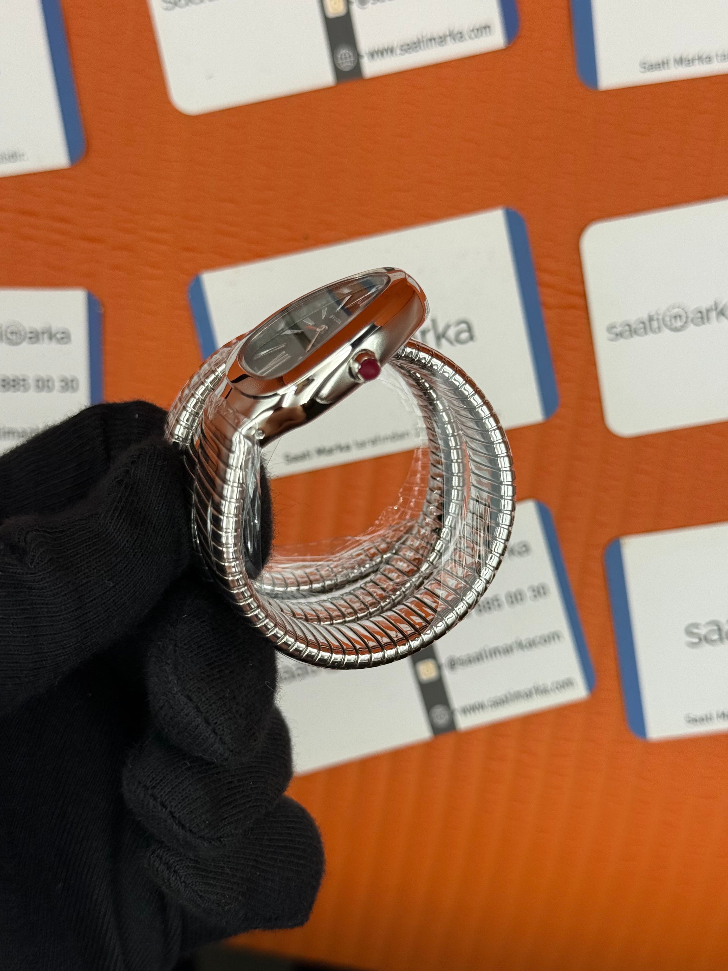 BVLGARİ serpenti çift sarma silver kordon yeşil kadran kadın kol saati