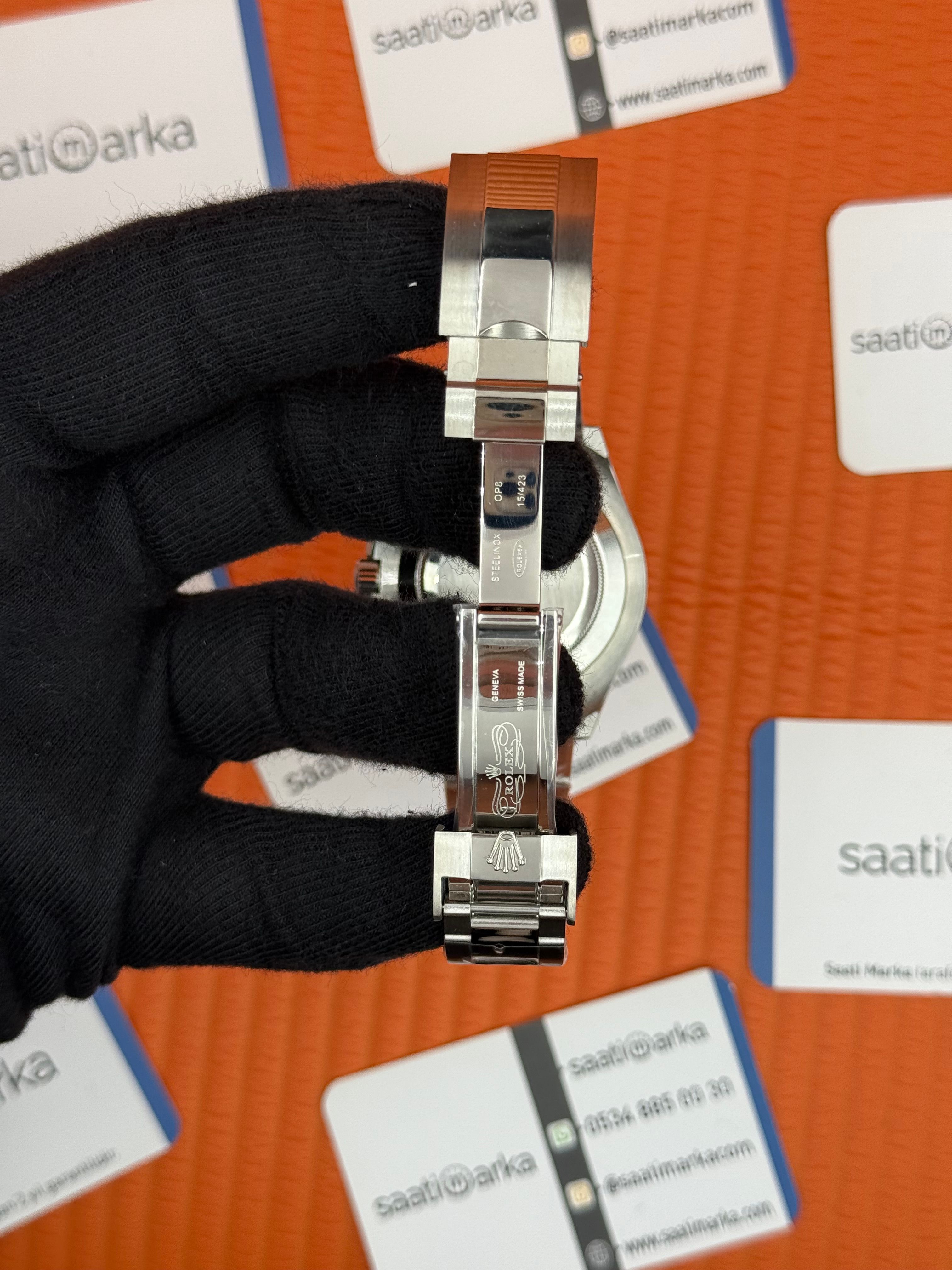 ROLEX Yacht Master oyster white dial blue bezel silver kasa-kordon