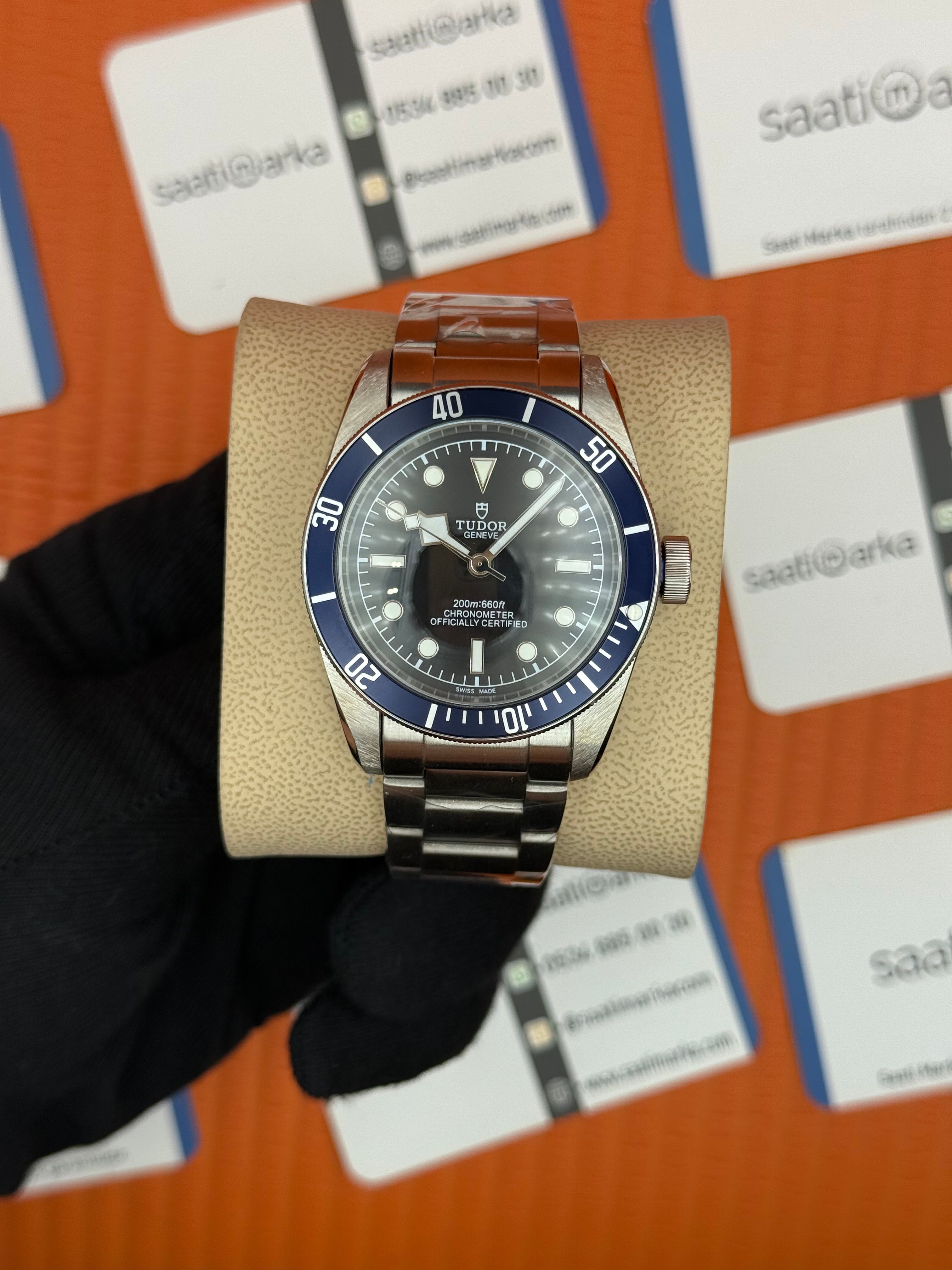 TUDOR black bey siyah kadran lacivert bezel silver kasa kordon 41mm erkek kol saati