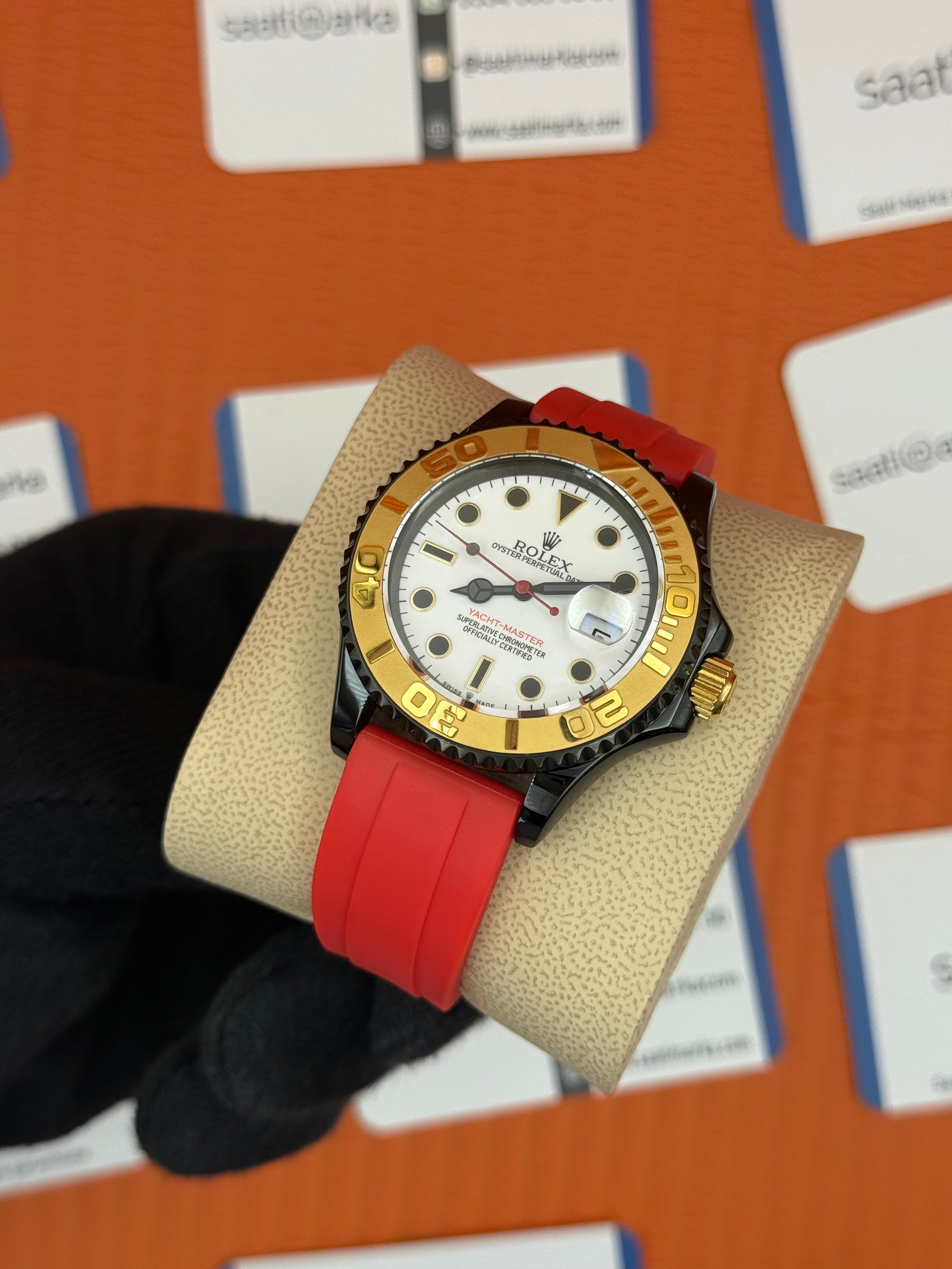 ROLEX Yacht Master white dial kırmızı kauçuk kordon