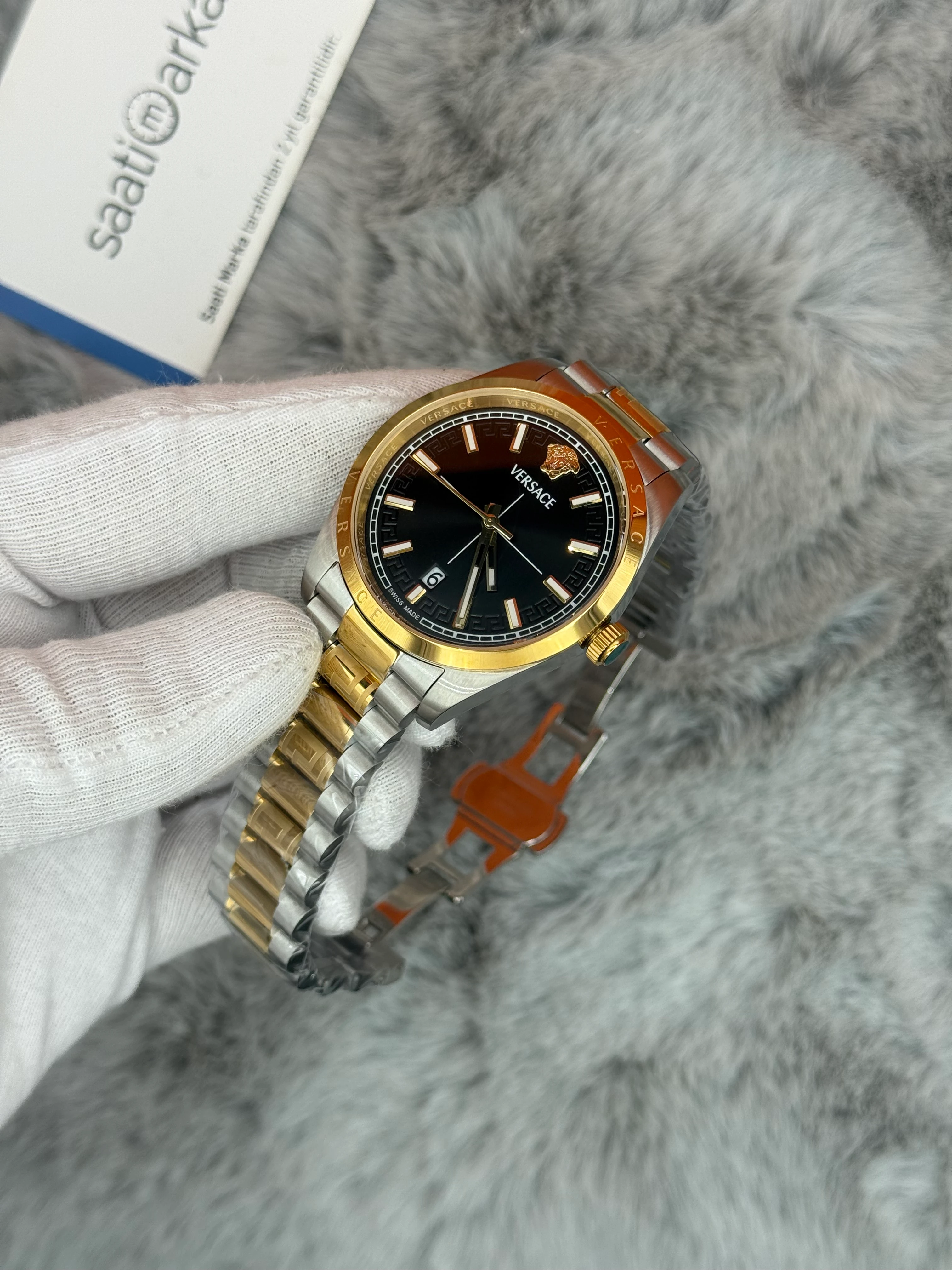 VERSACE 40MM SİYAH KADRAN GOLD SİLVER KASA KORDON ERKEK KOL SAATİ