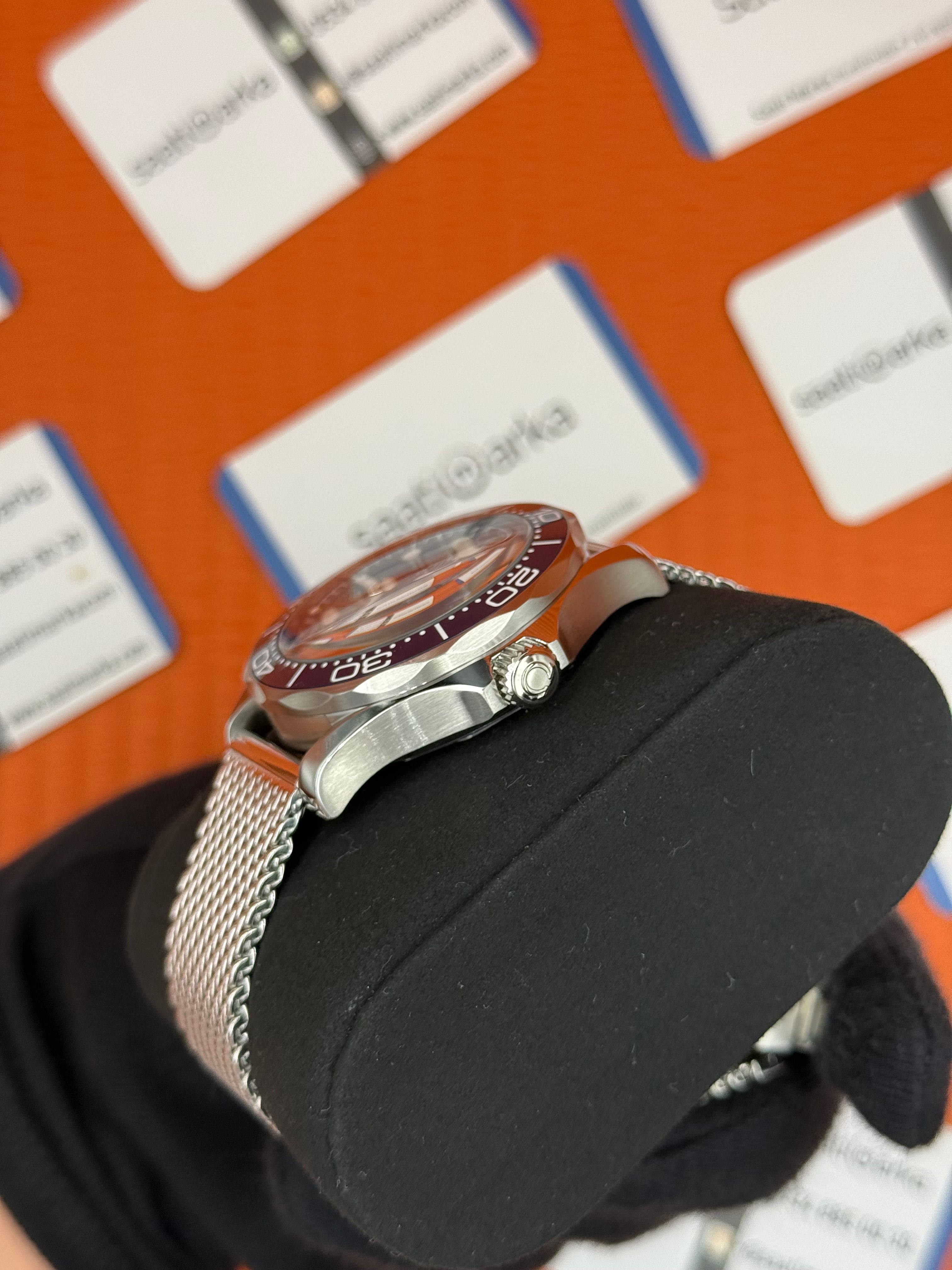 OMEGA SEAMASTER 300M JAMES BOND Anniversary