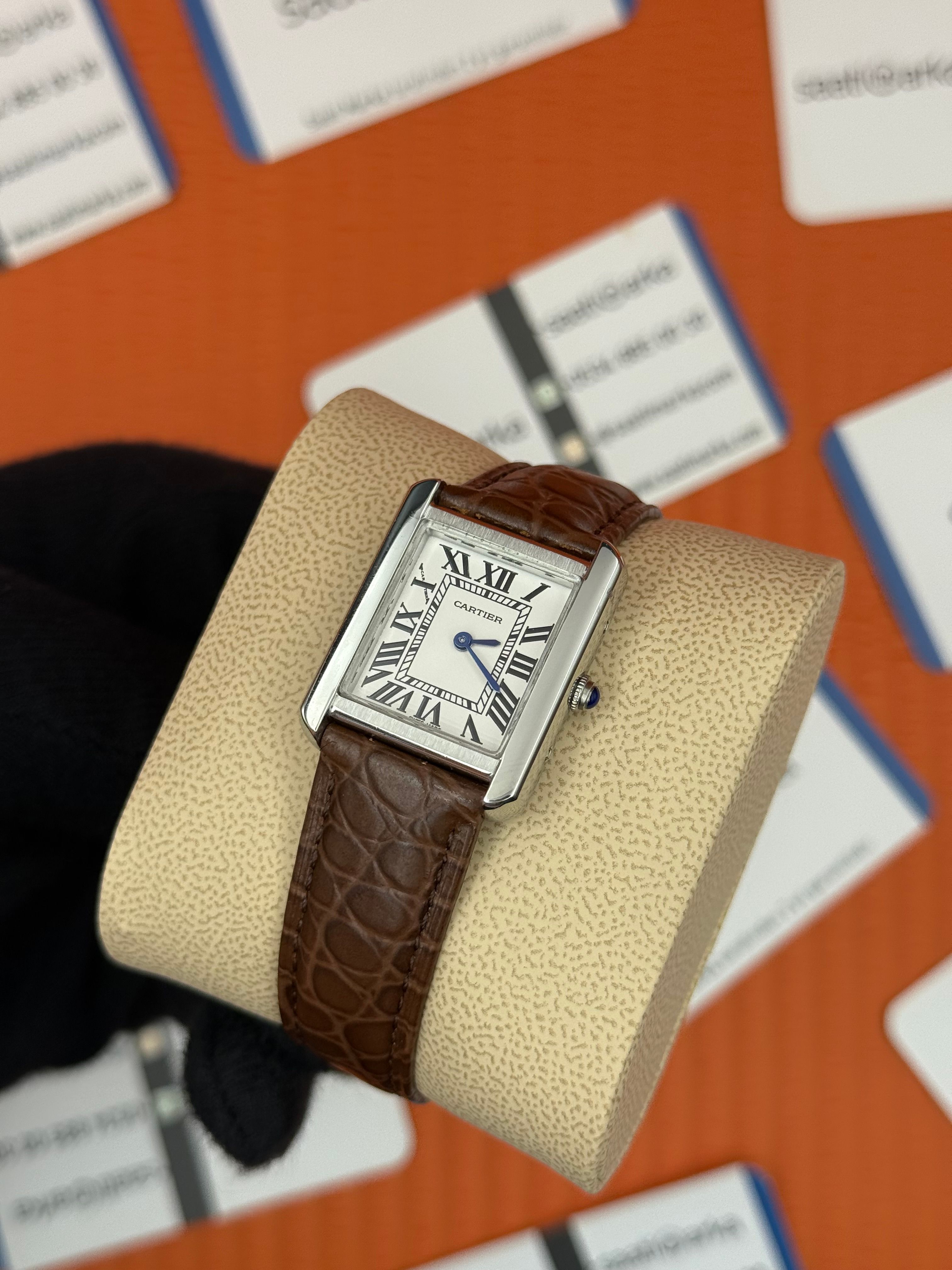 CARTIER Tank 29mm kadın kol saati silver kasa kahverengi deri kordon