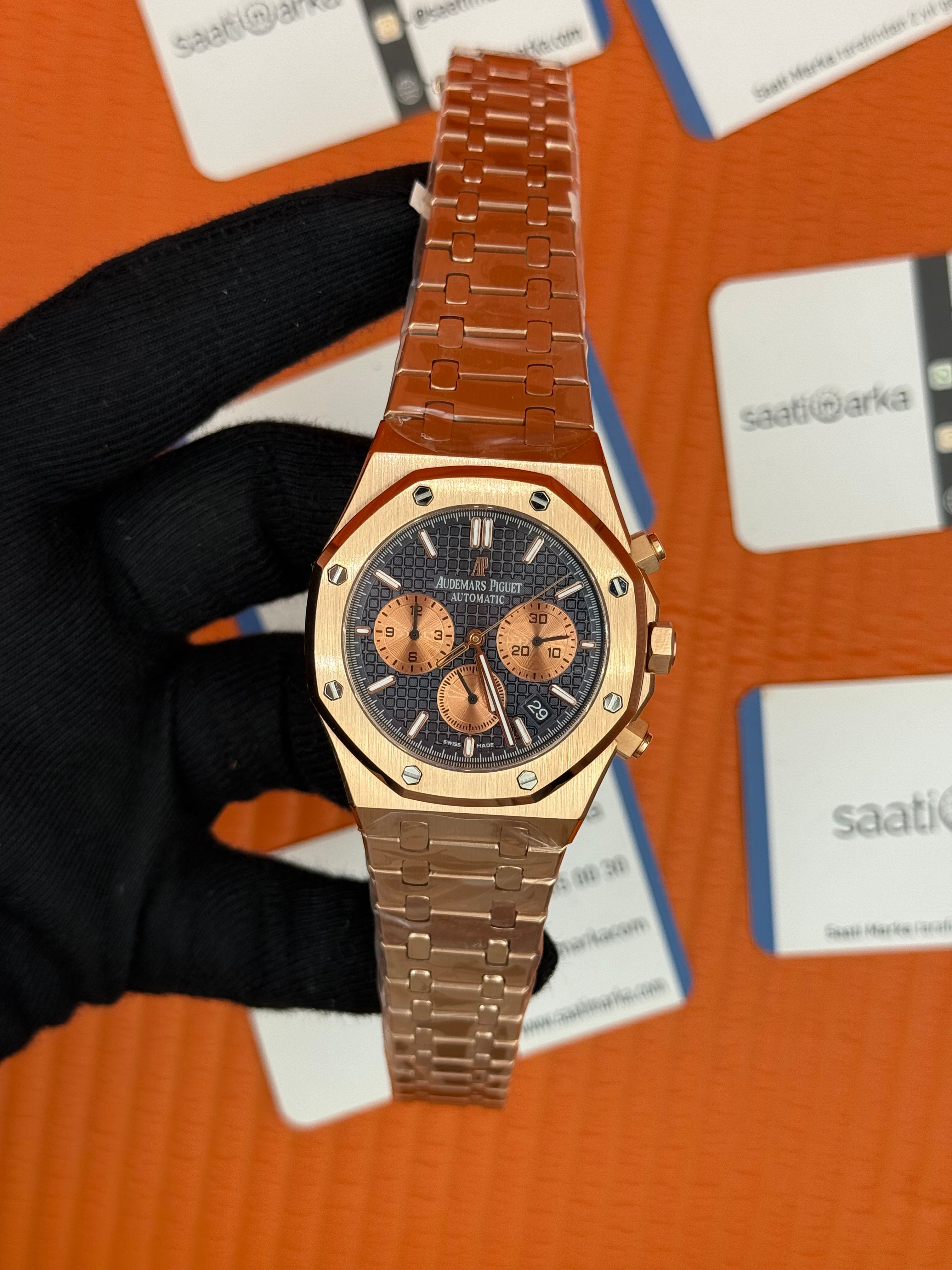 AUDEMARS PİGUET ROYAL OAK BLACK DİAL ROSE KASA KORDON