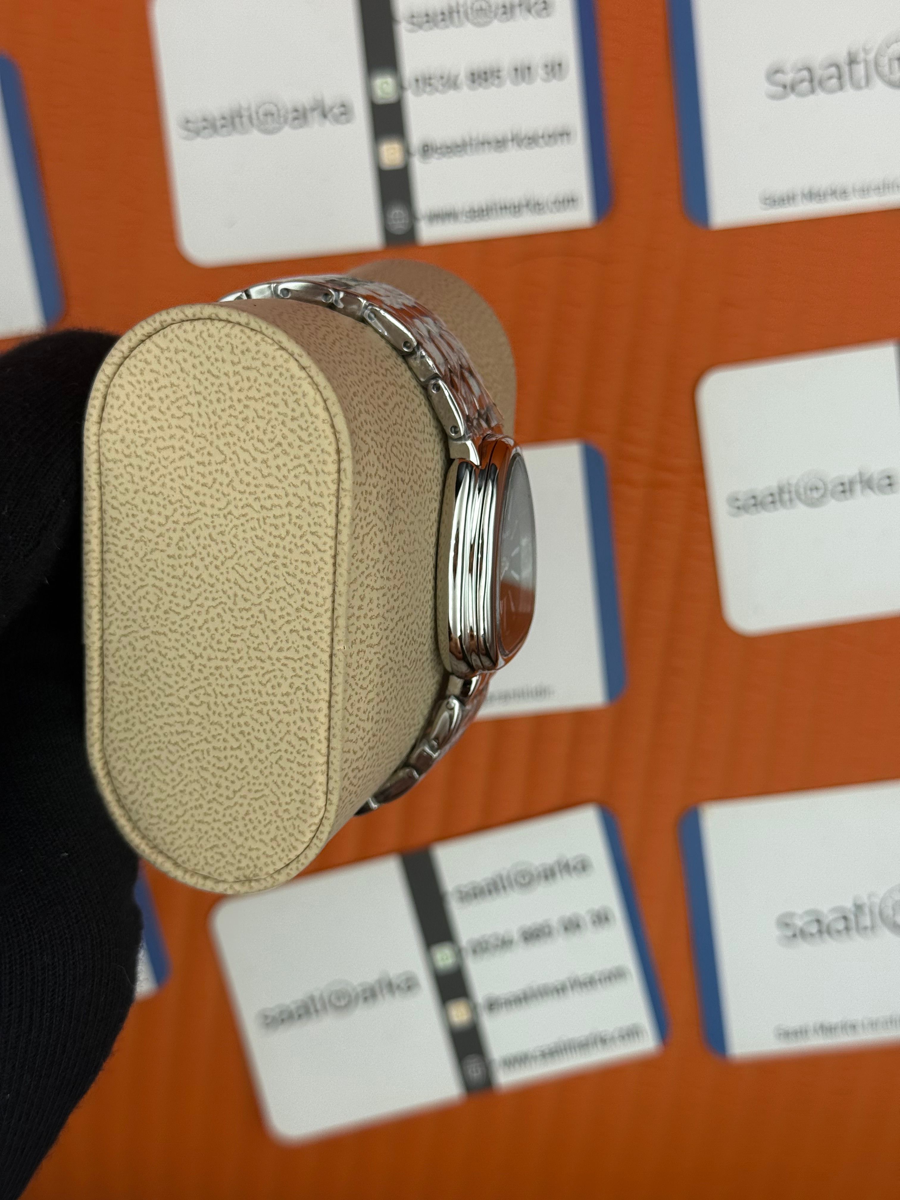 BVLGARİ serpenti seduttori siyah kadran silver kasa kordon kadın kol saati