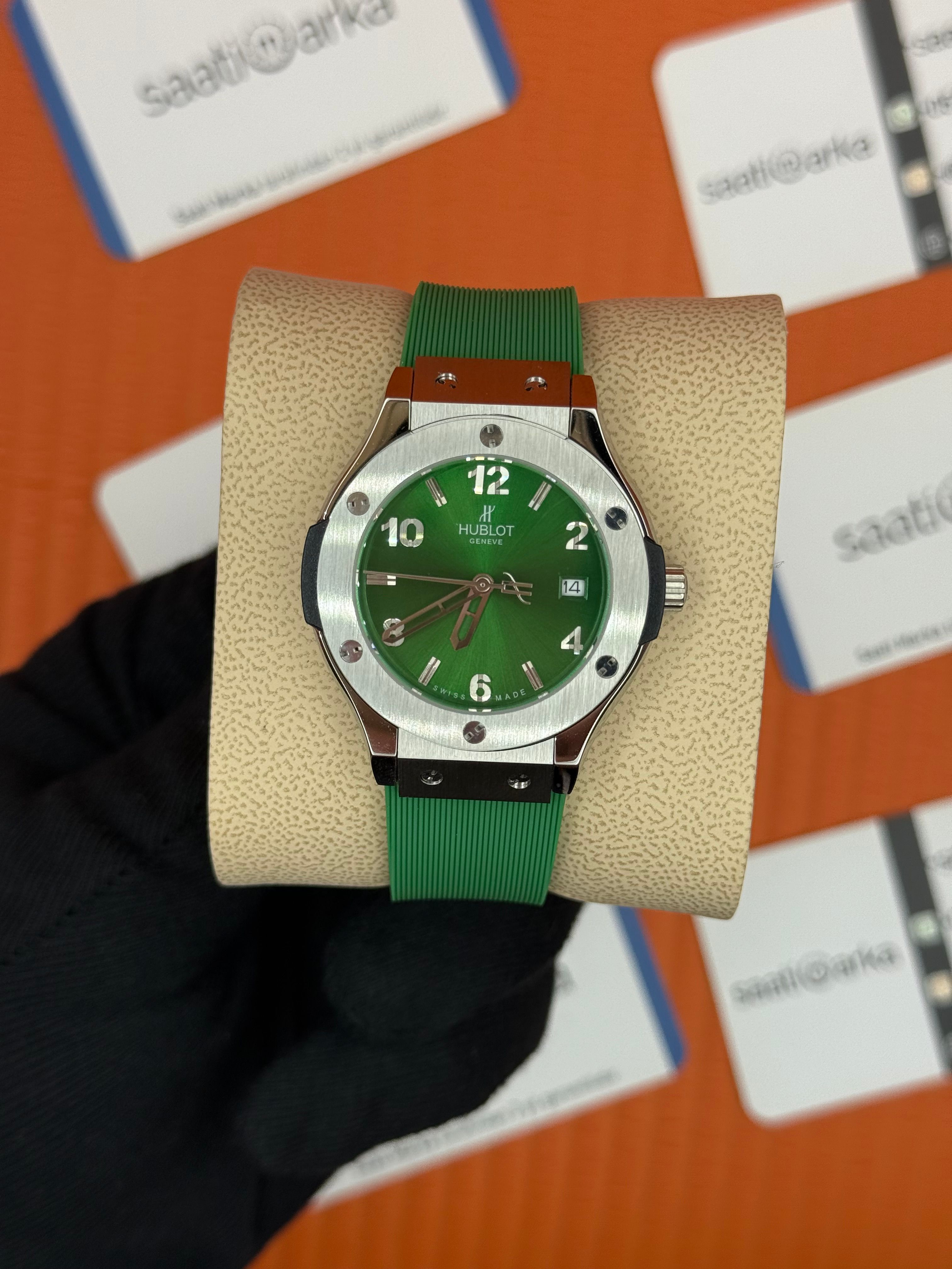 HUBLOT yeşil kadran yeşil kauçuk kordon silver kasa kadın kol saati