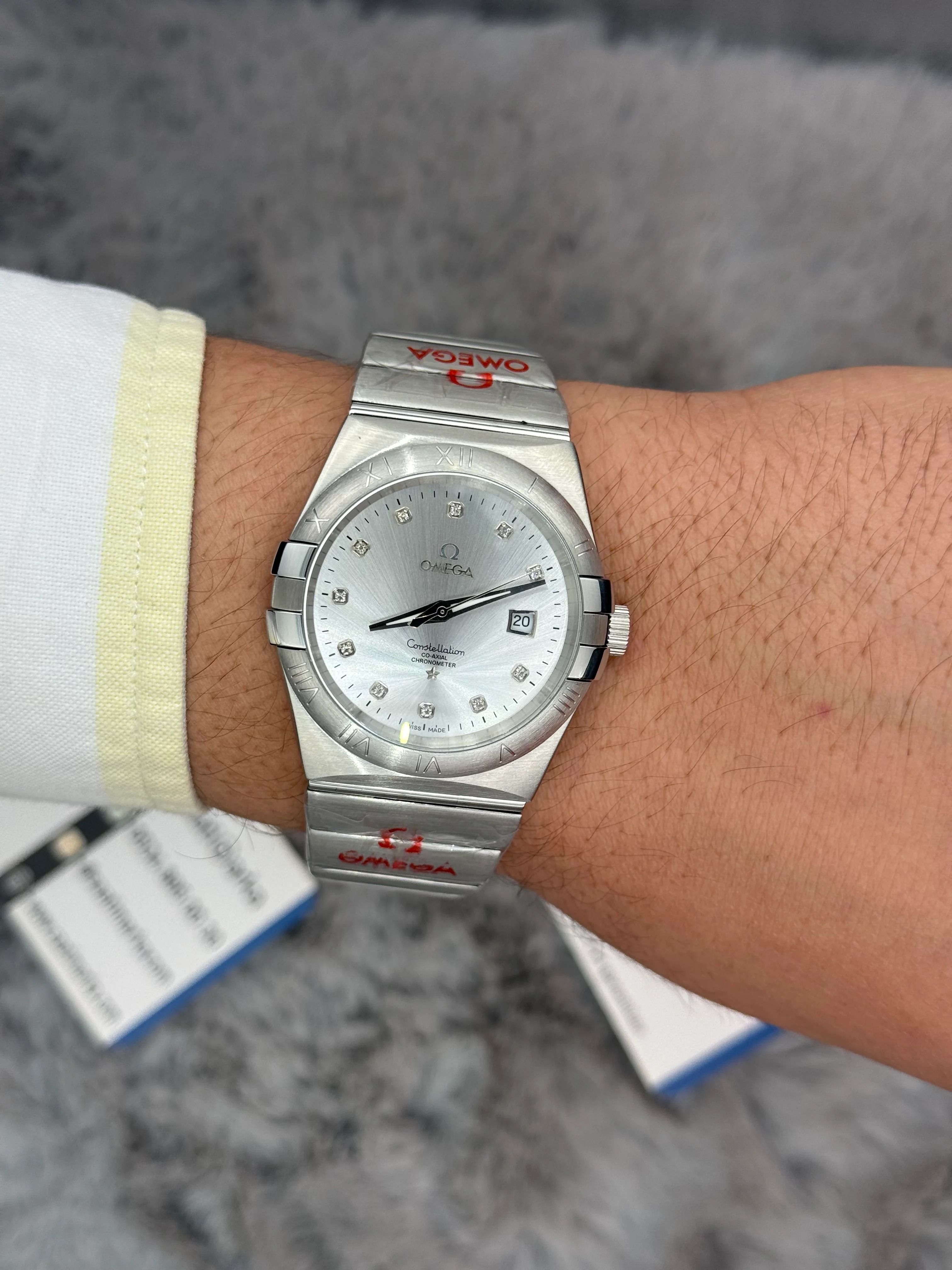 OMEGA CONSTELLATİON CO-AXİAL 40MM BEYAZ KADRAN SİLVER KASA KORDON