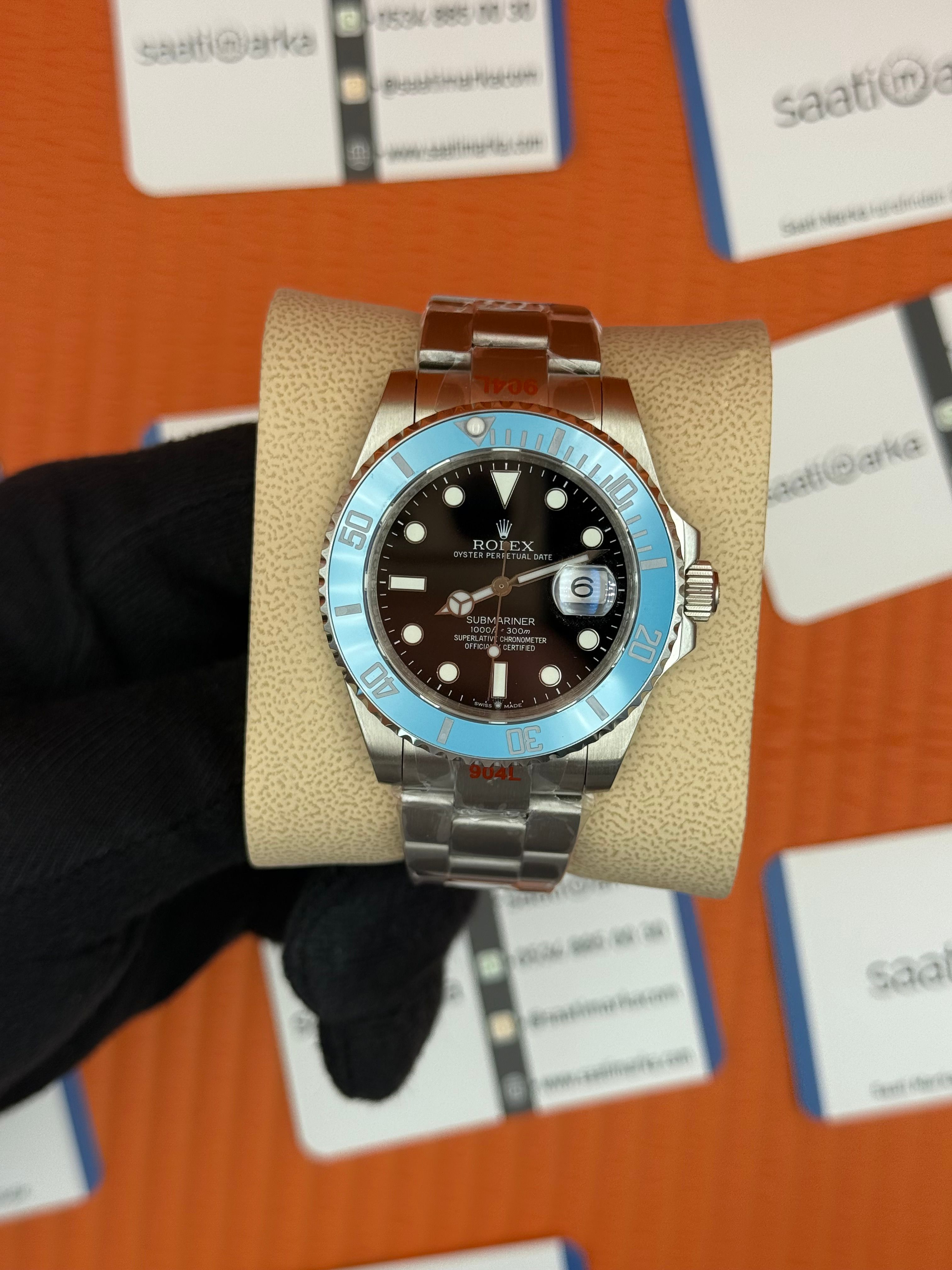 ROLEX Submariner black dial turquoise bezel silver oyster kordon