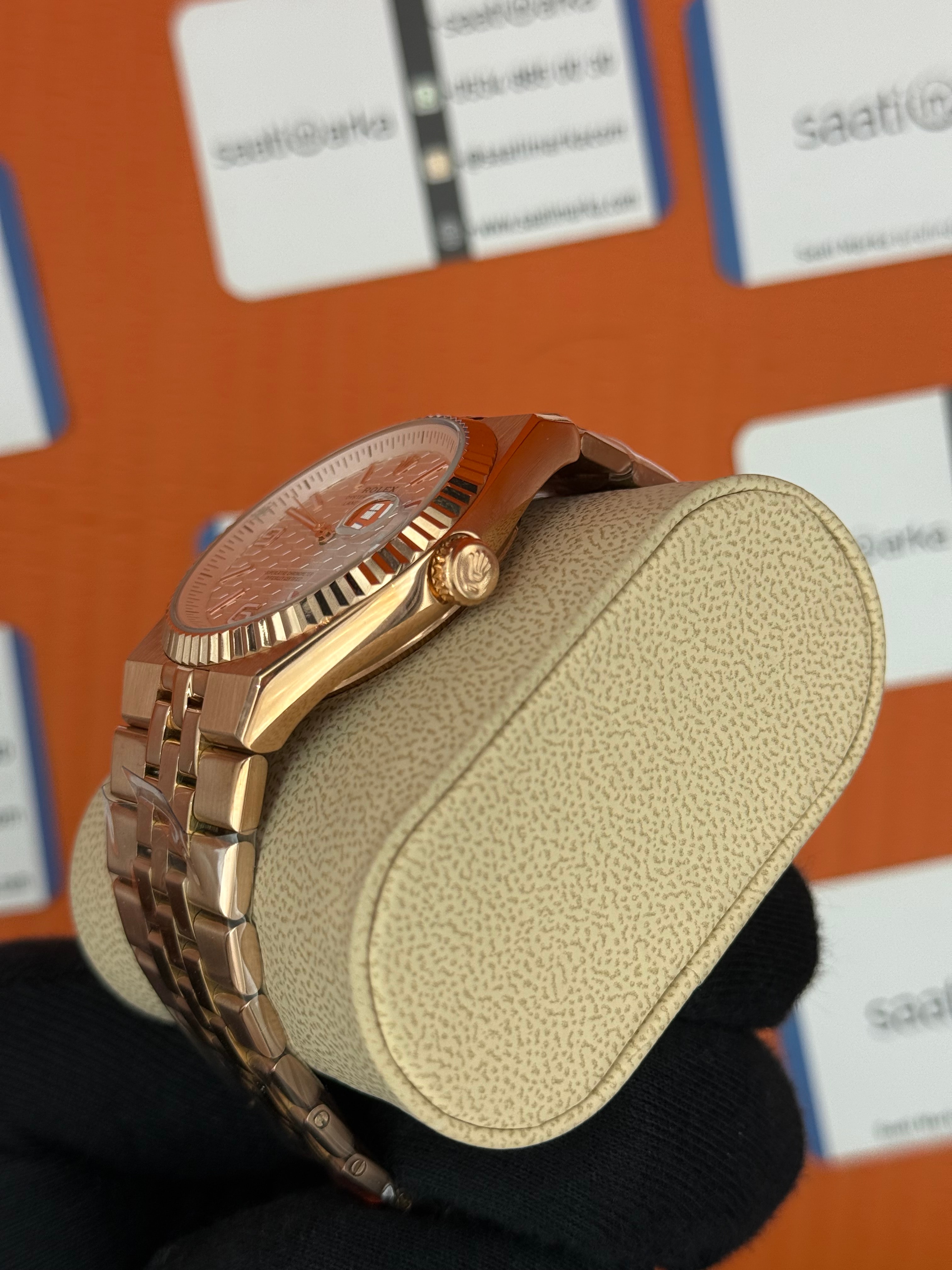 ROLEX land dweller 40mm beyaz kadran rose kasa kordon oystersteel erkek kol saati