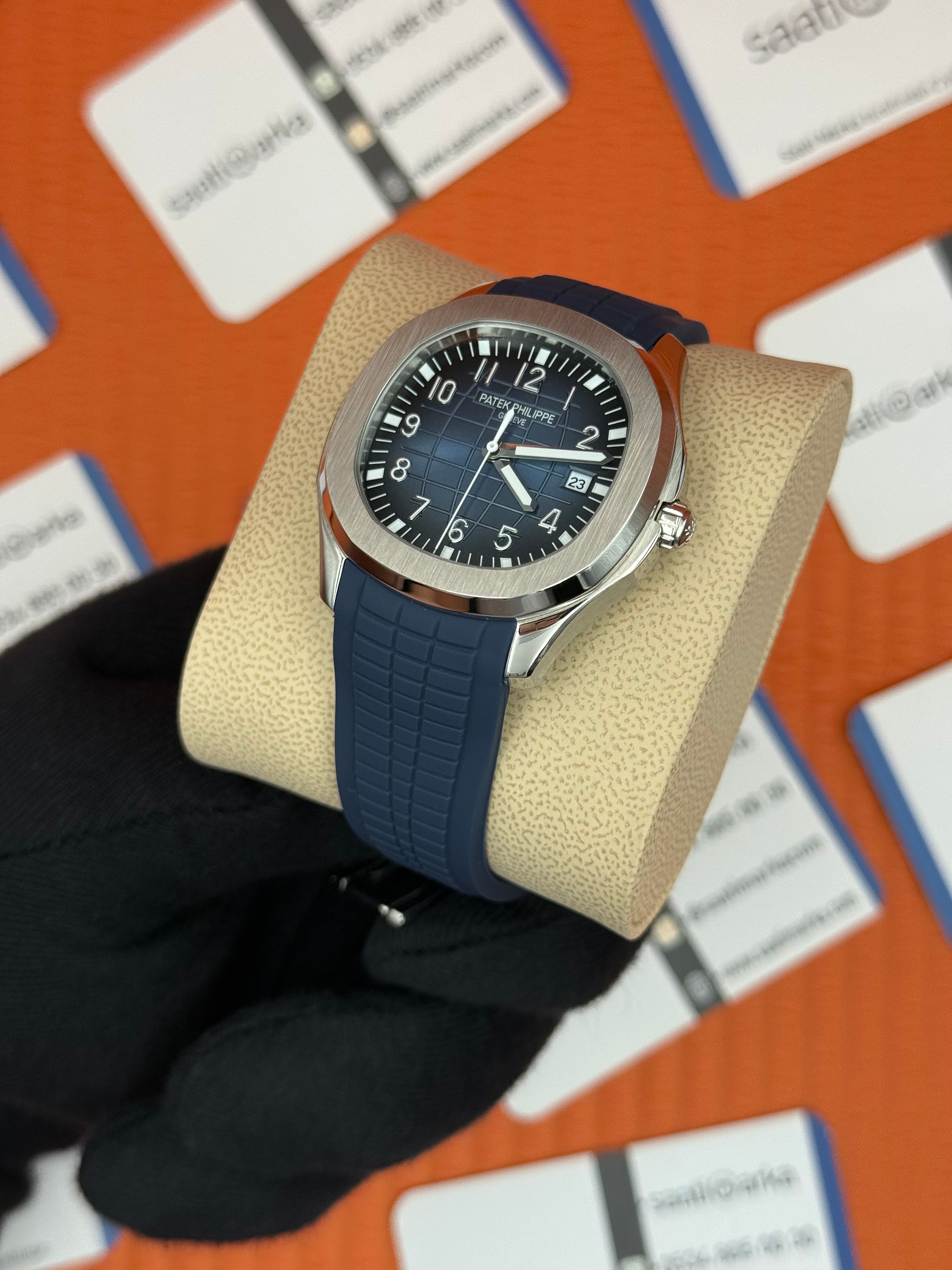 PATEK PIHILIPPE AQUANAUT MAVİ KADRAN SİLVER KASA KUÇUK MAVİ KORDON 