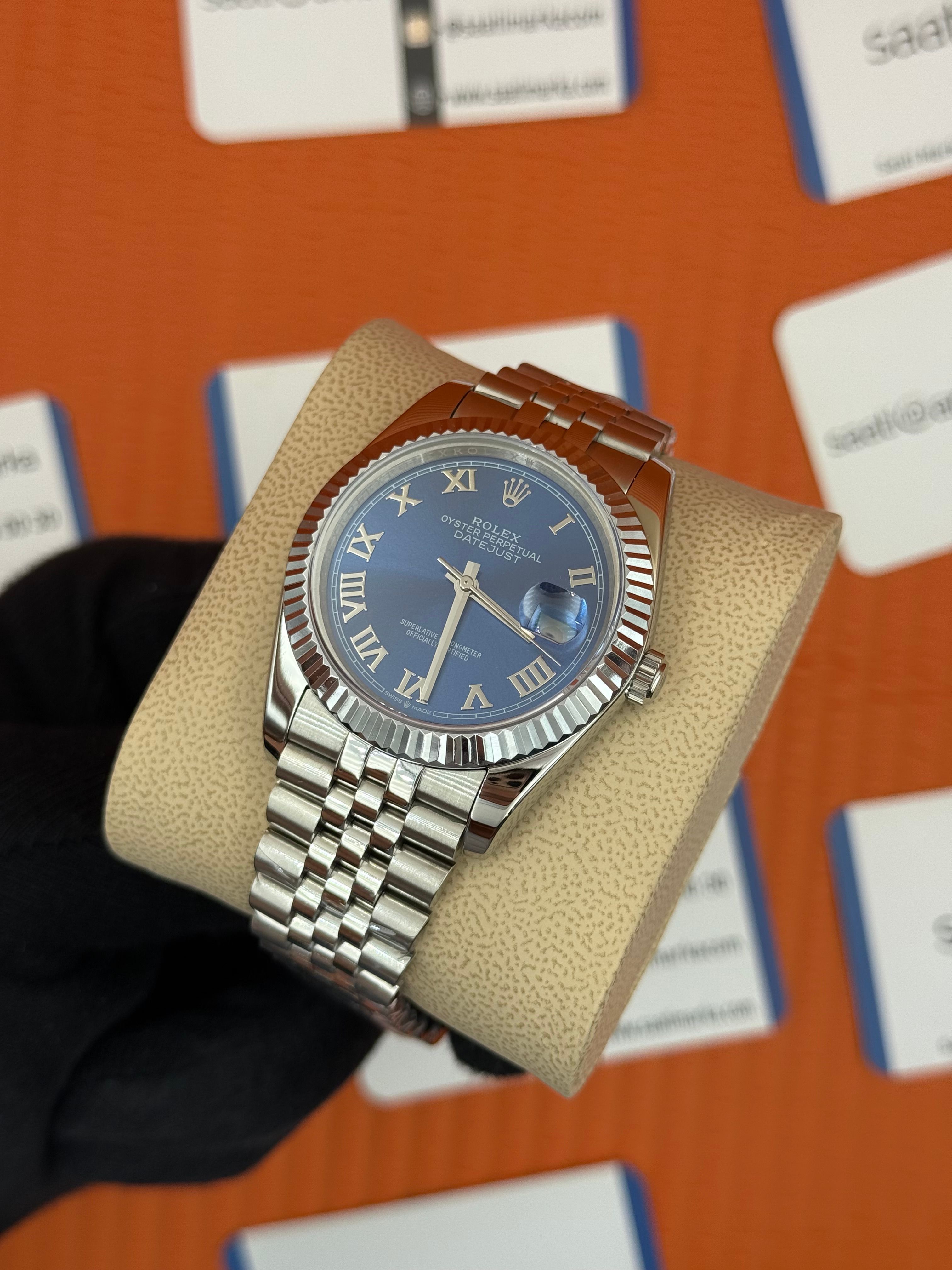 ROLEX Datejust roma rakamlı blue dial silver jubilee kordon