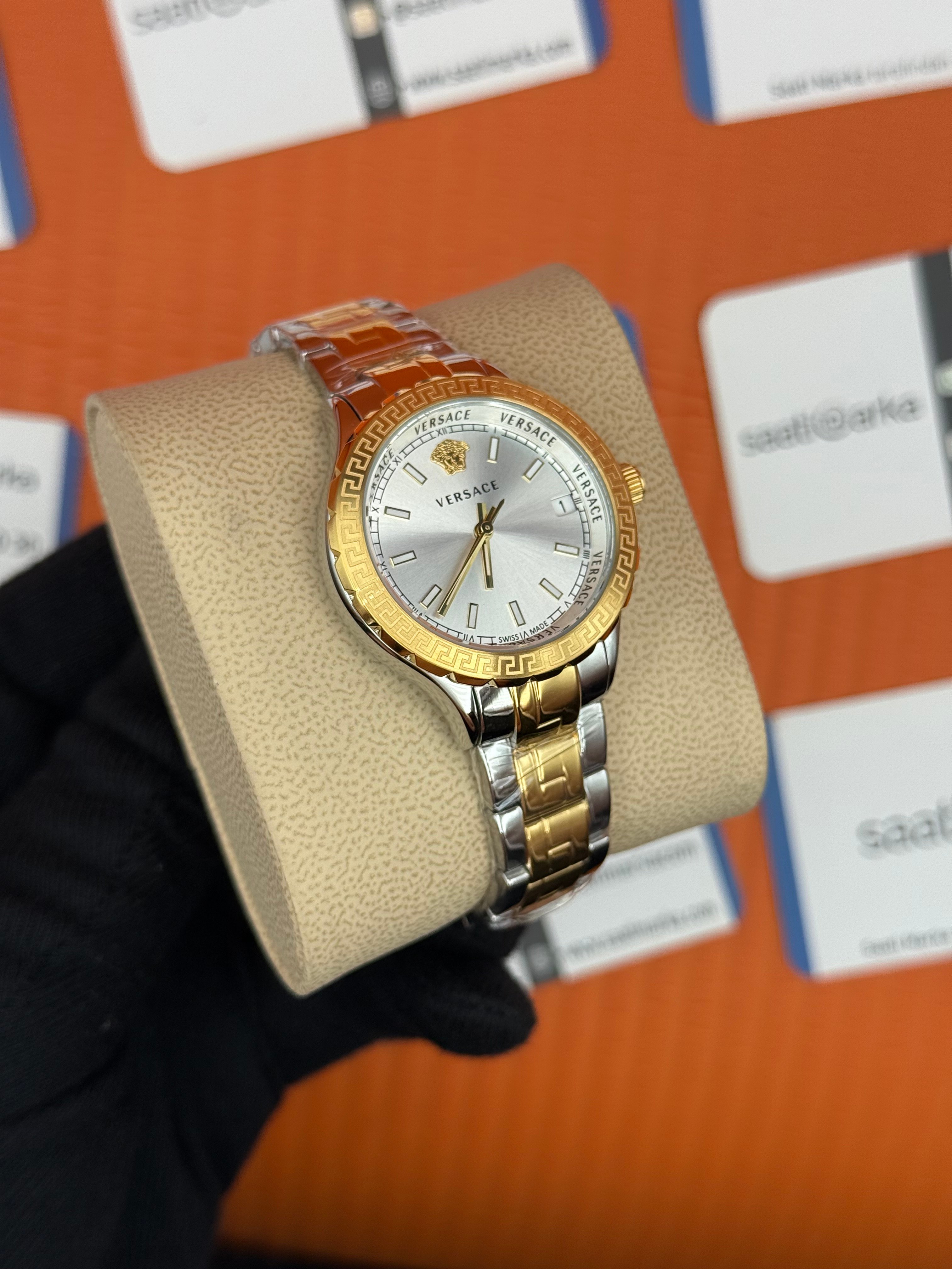 VERSACE beyaz kadran gold silver kasa kordon kadın kol saati