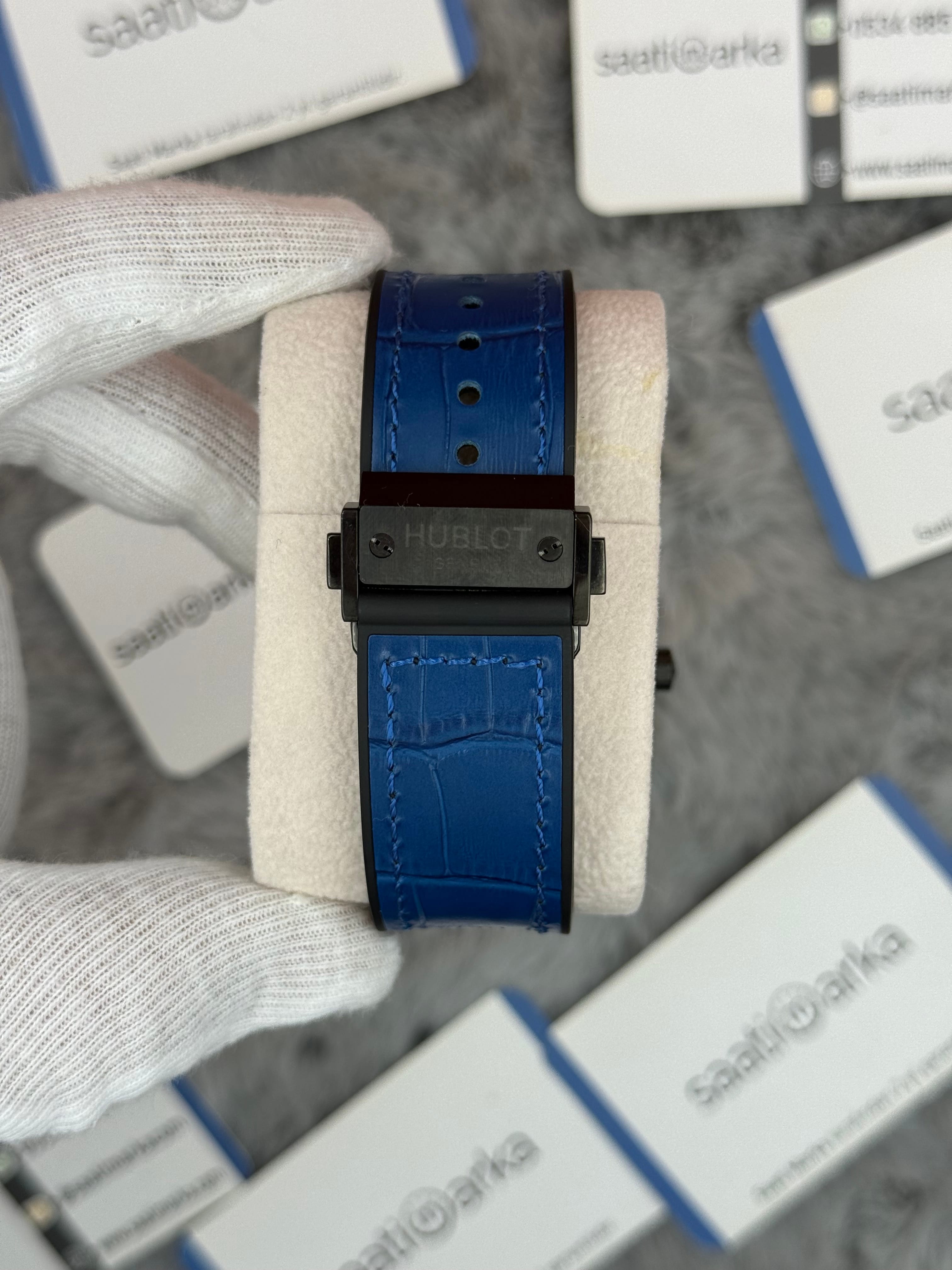 HUBLOT vendome 41mm siyah kasa lacivert kadran lacivert deri kordon erkek kol saati