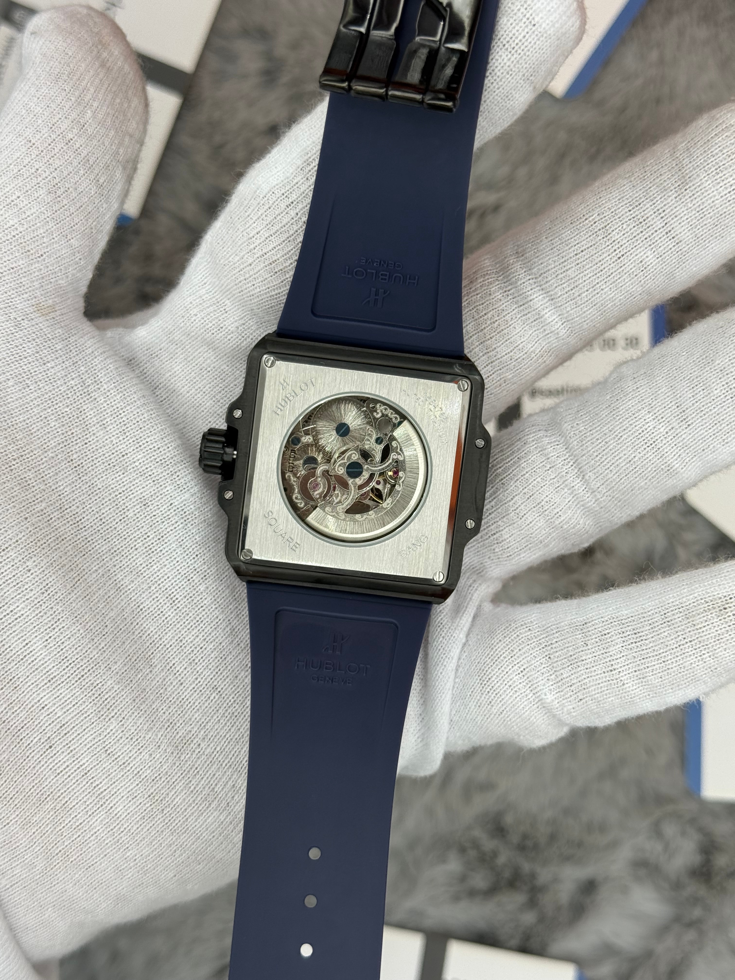 HUBLOT square bang tourbillon 42mm siyah kasa lacivert kasa erkek kol saati