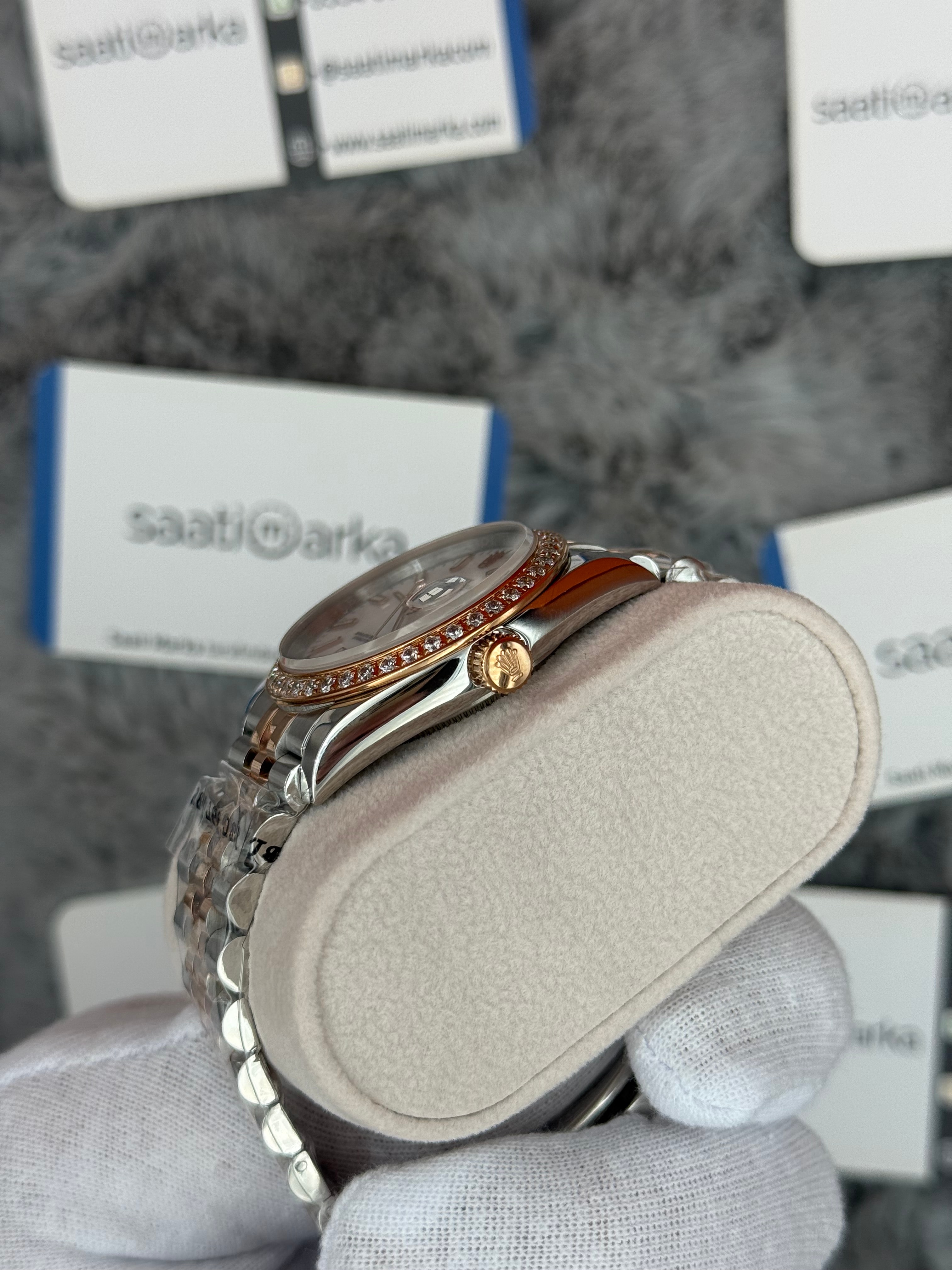 ROLEX datejust 36mm beyaz kadran taşlı bezel silver kasa rose silver jubilee kordon