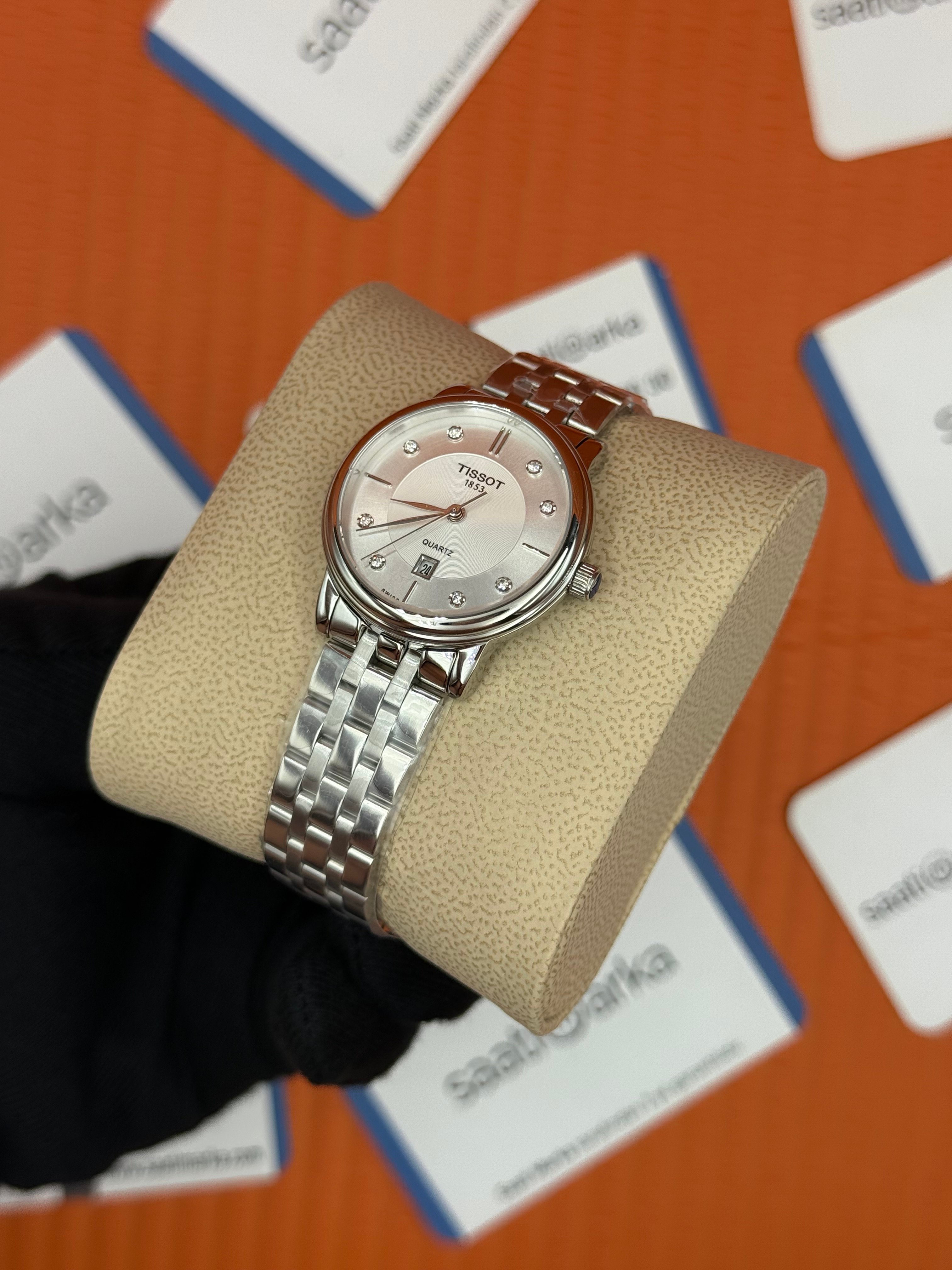 TISSOT beyaz baget taşllı kadran silver kasa kordon kadın kol saati