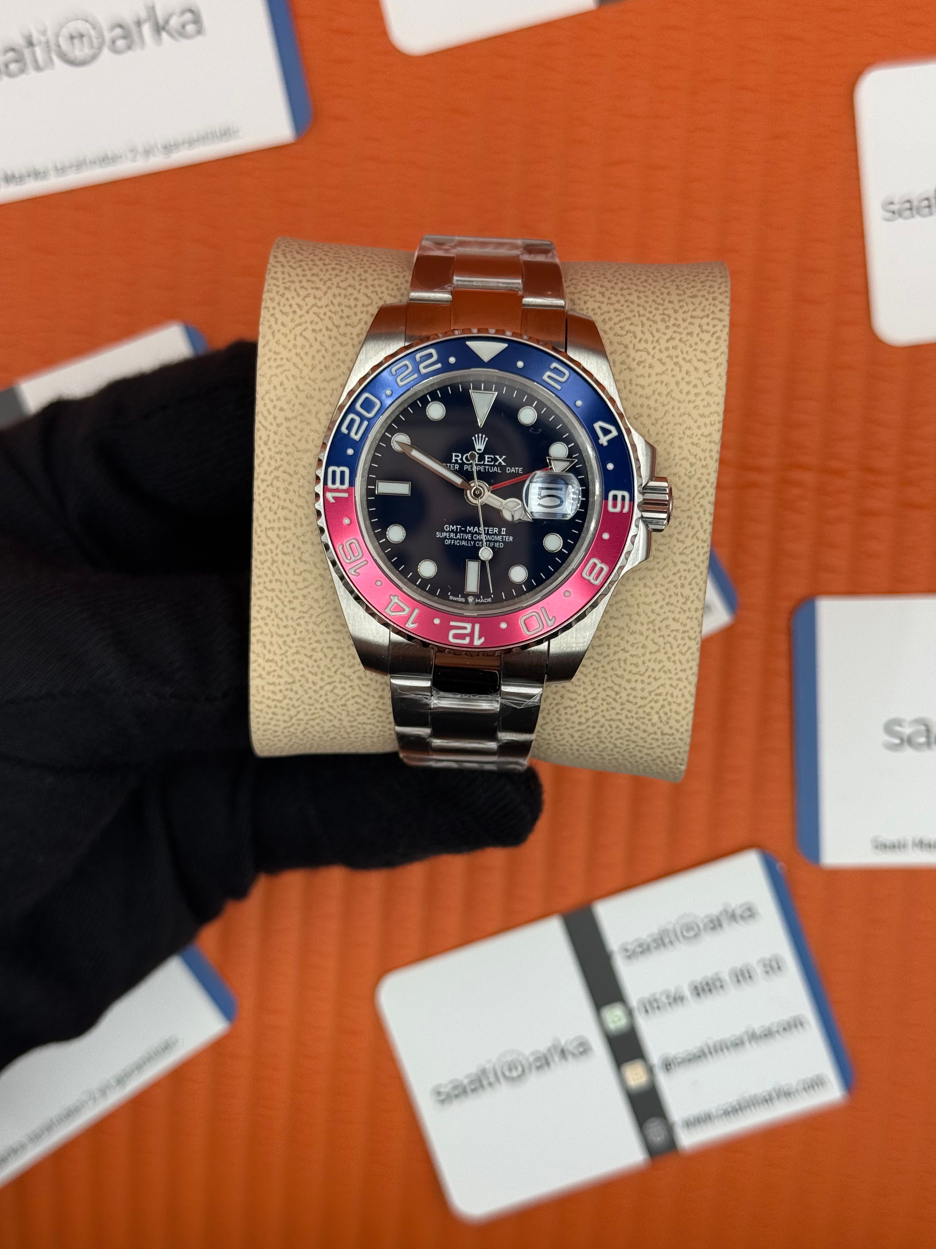 ROLEX Gmt Master Pepsi black dial black blue bezel oyster 40mm
