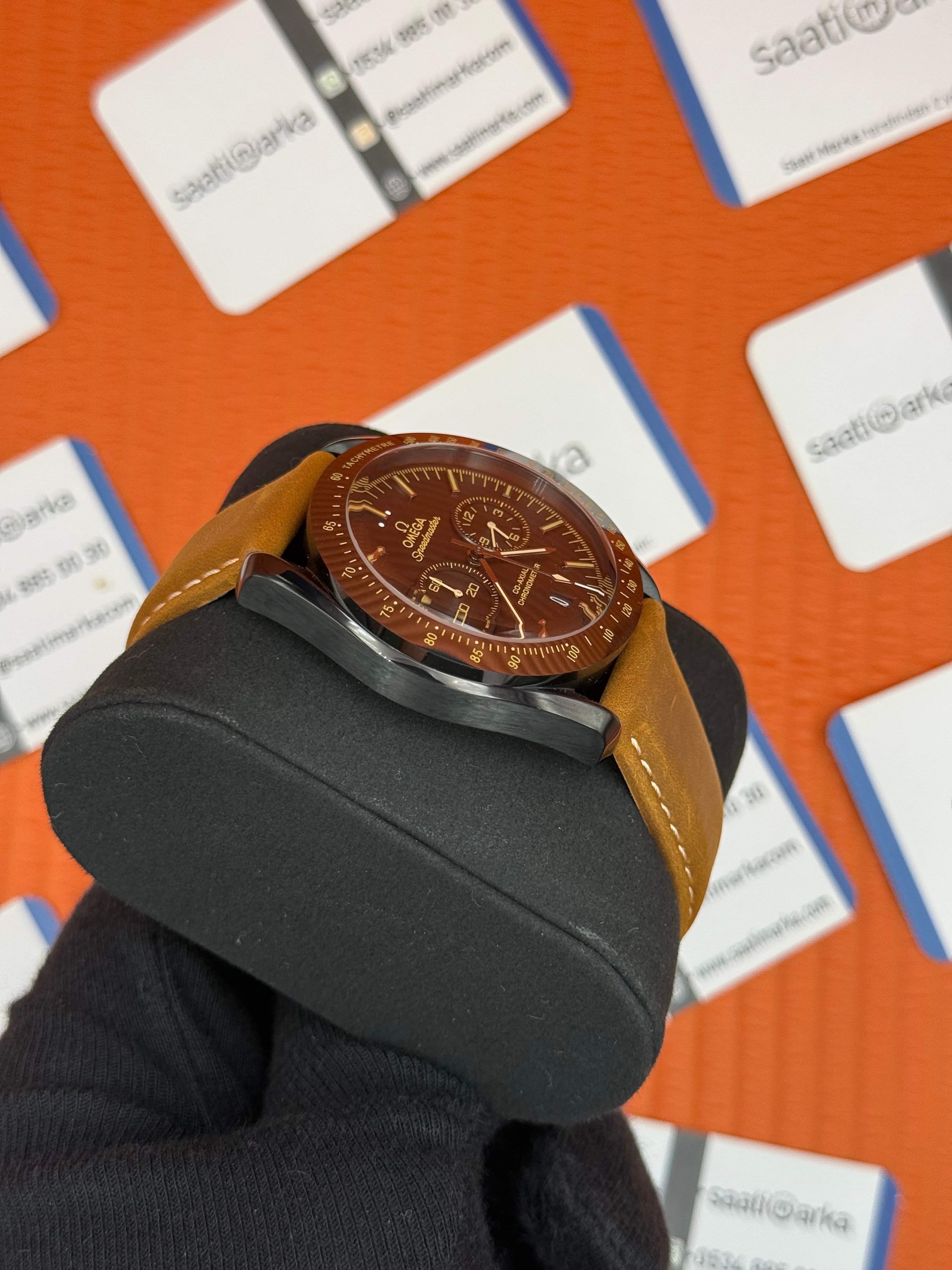 OEMGA SPEEDMASTER SİYAH KASA KADRAN DERİ KAHVE KORDON