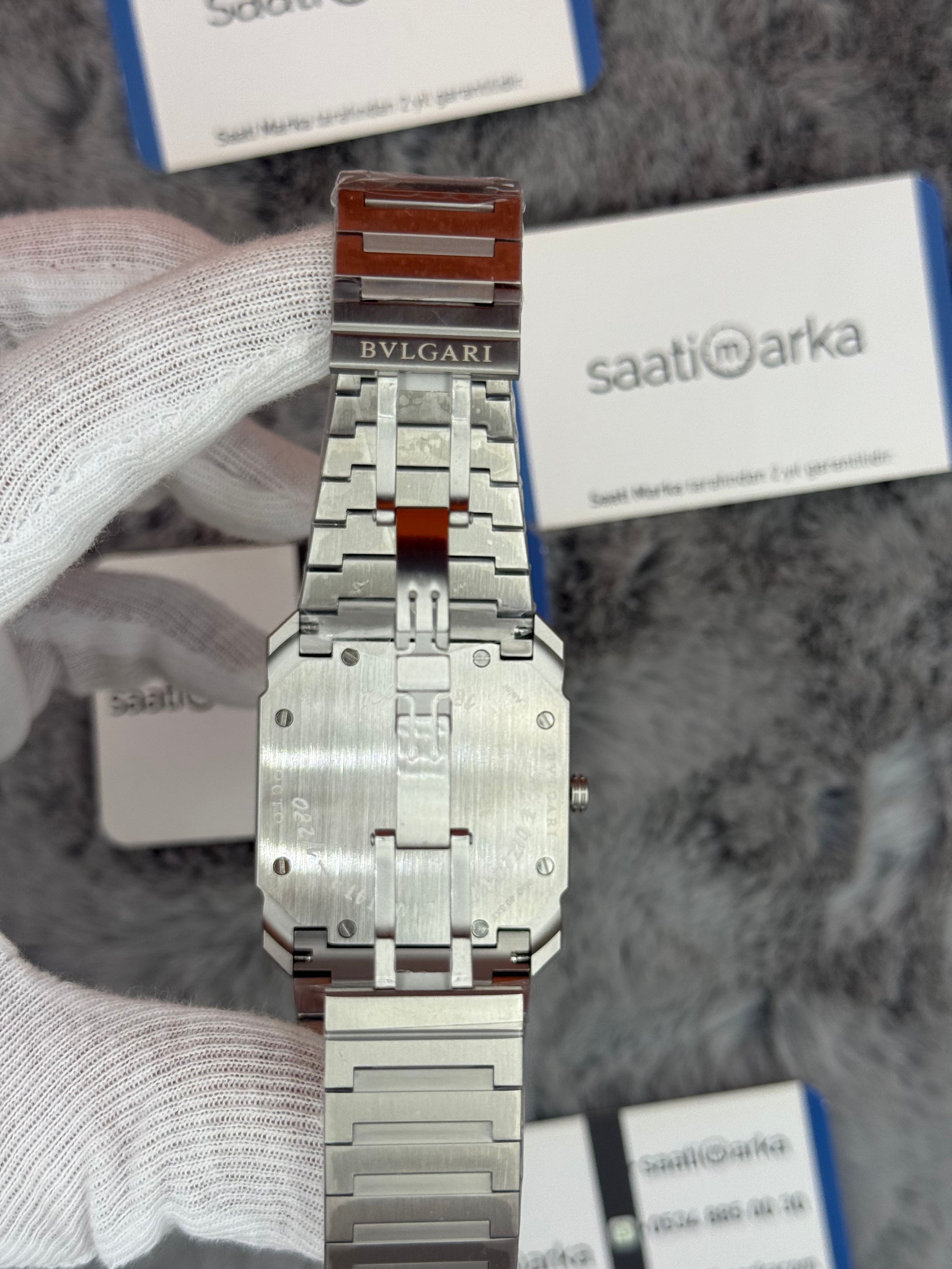 BVLGARİ octo 40mm mavi kadran silver kasa kordon erkek kol saati