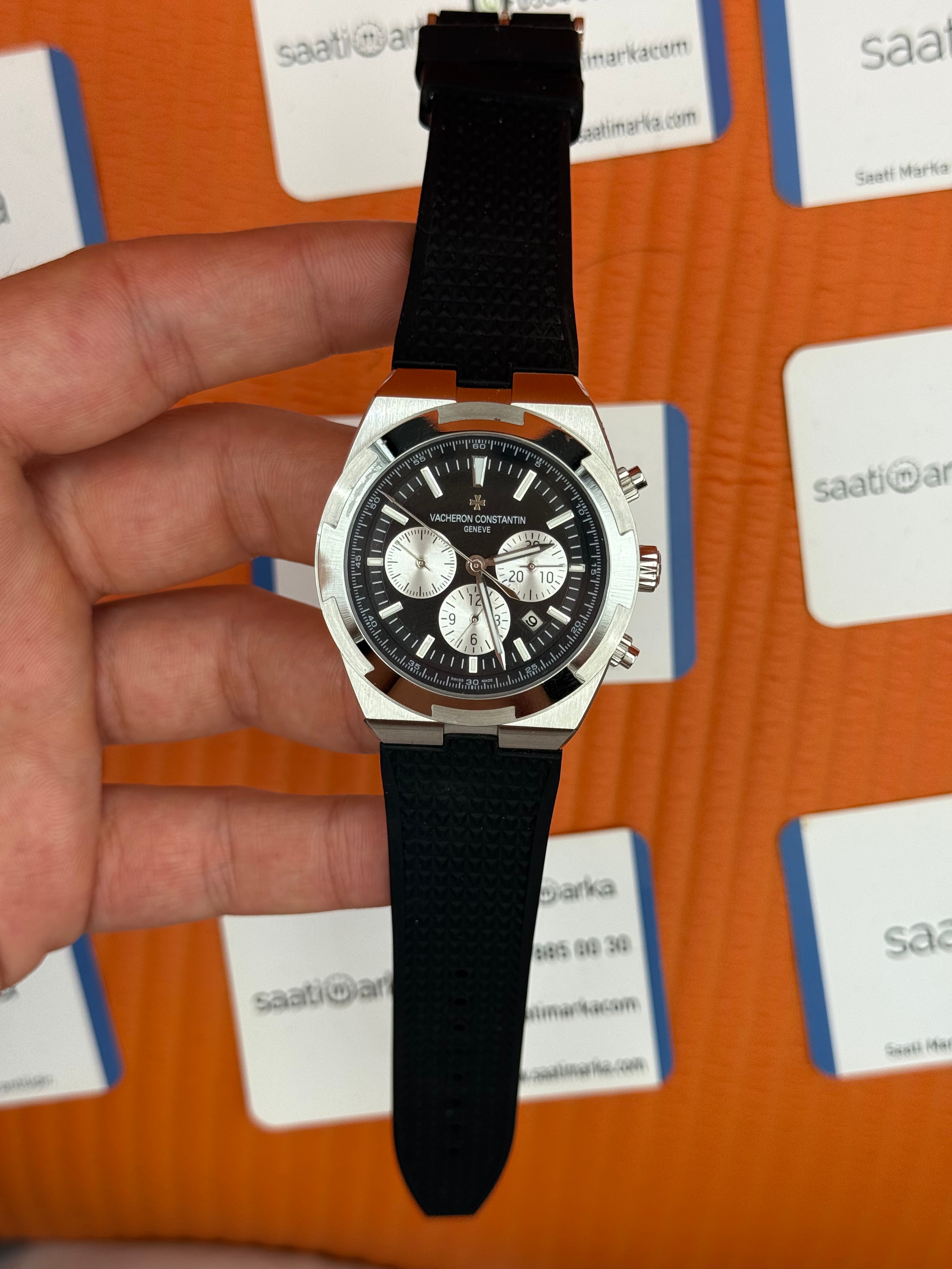 VACHERON CONSTANTIN overseas chronogarph siyah kadran silver kasa siyah kuçuk kordon erkek kol saati