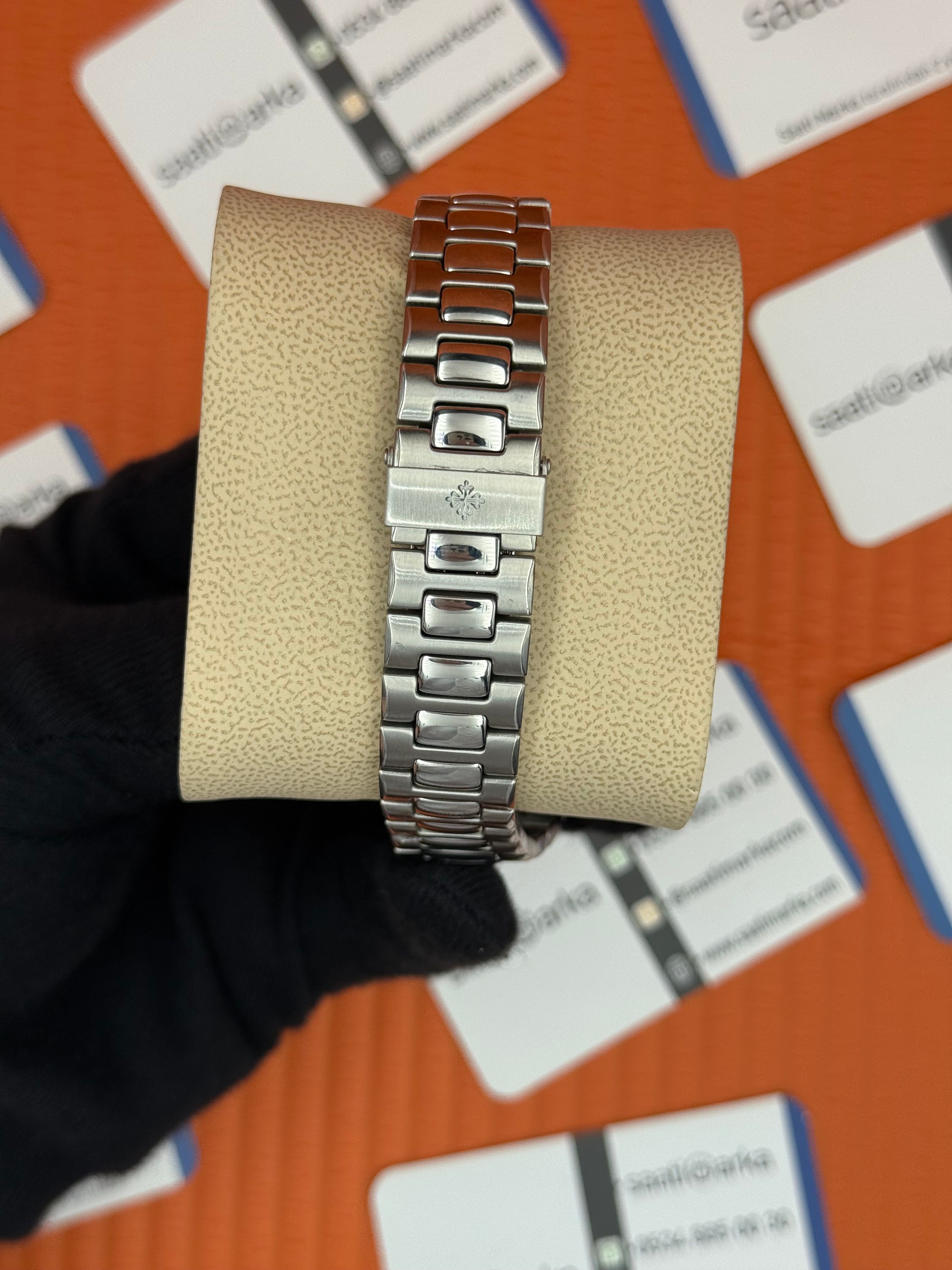 PATEK PHILIPPE NAUTİLUS SARI KADRAN SİLVER KASA-KORDON
