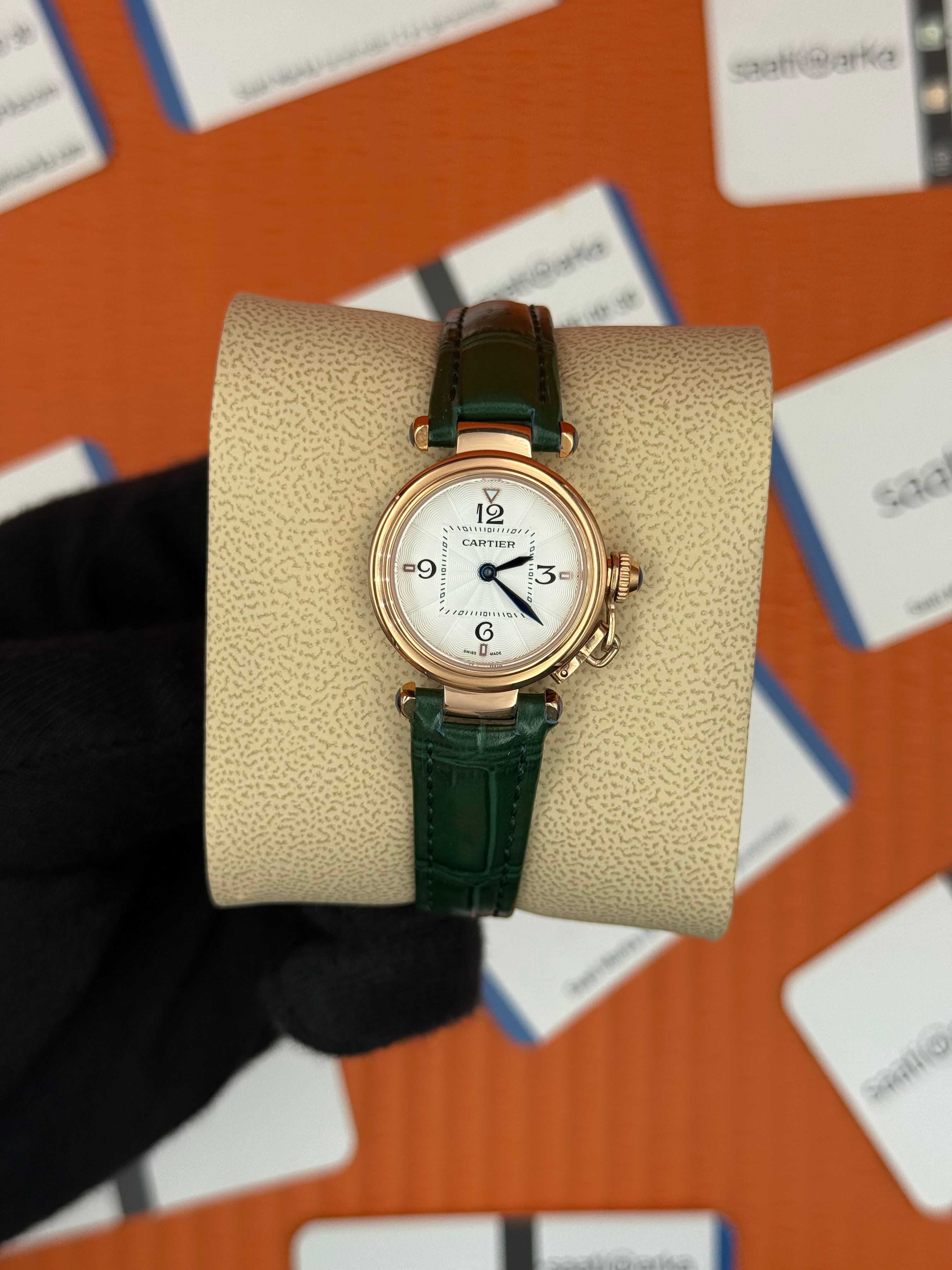 CARTIER Pasha 27mm kadın kol saati rose kasa yeşil deri kordon 