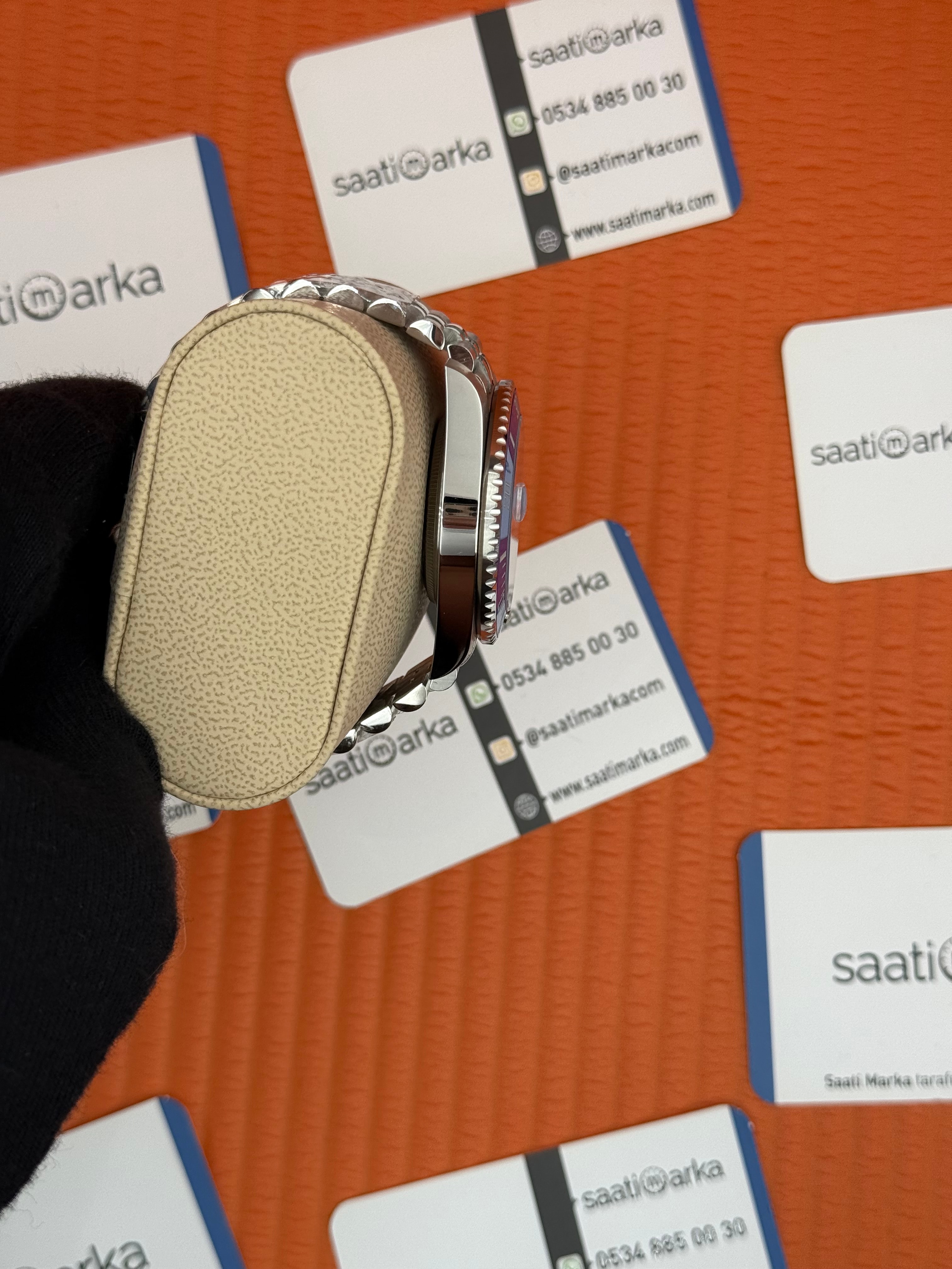 ROLEX Submariner jubilee silver kordon blue dial