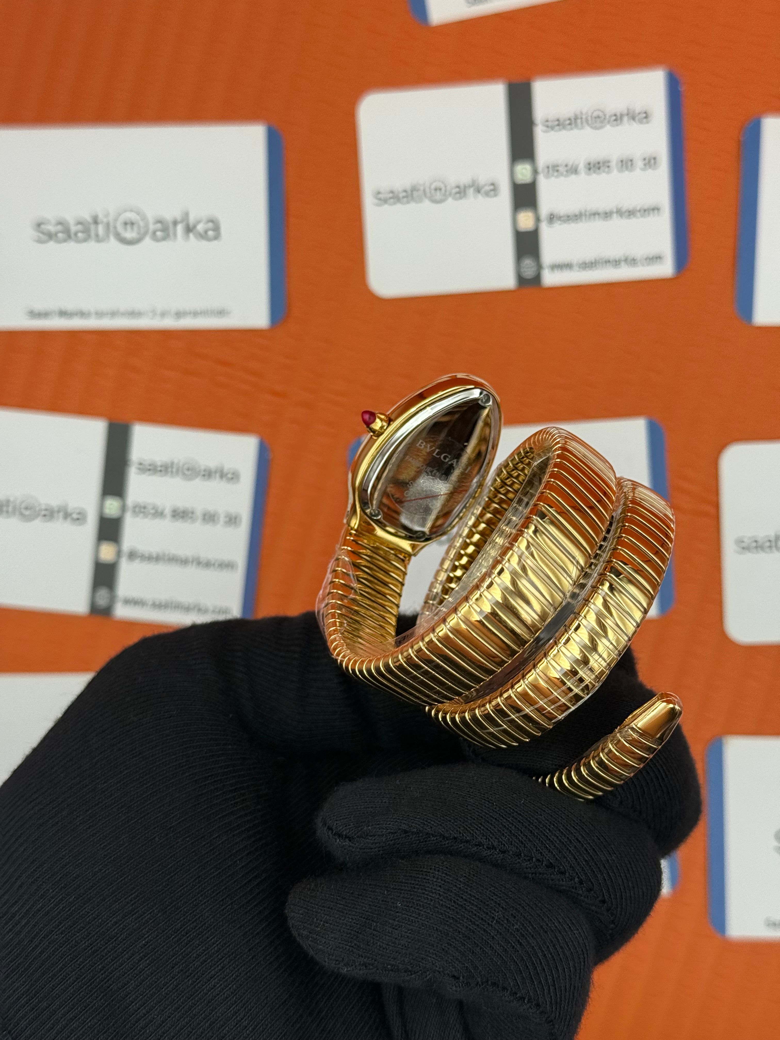 BVLGARİ serpenti çift sarma gold kordon taşlı bezel mavi kadran kadın kol saati