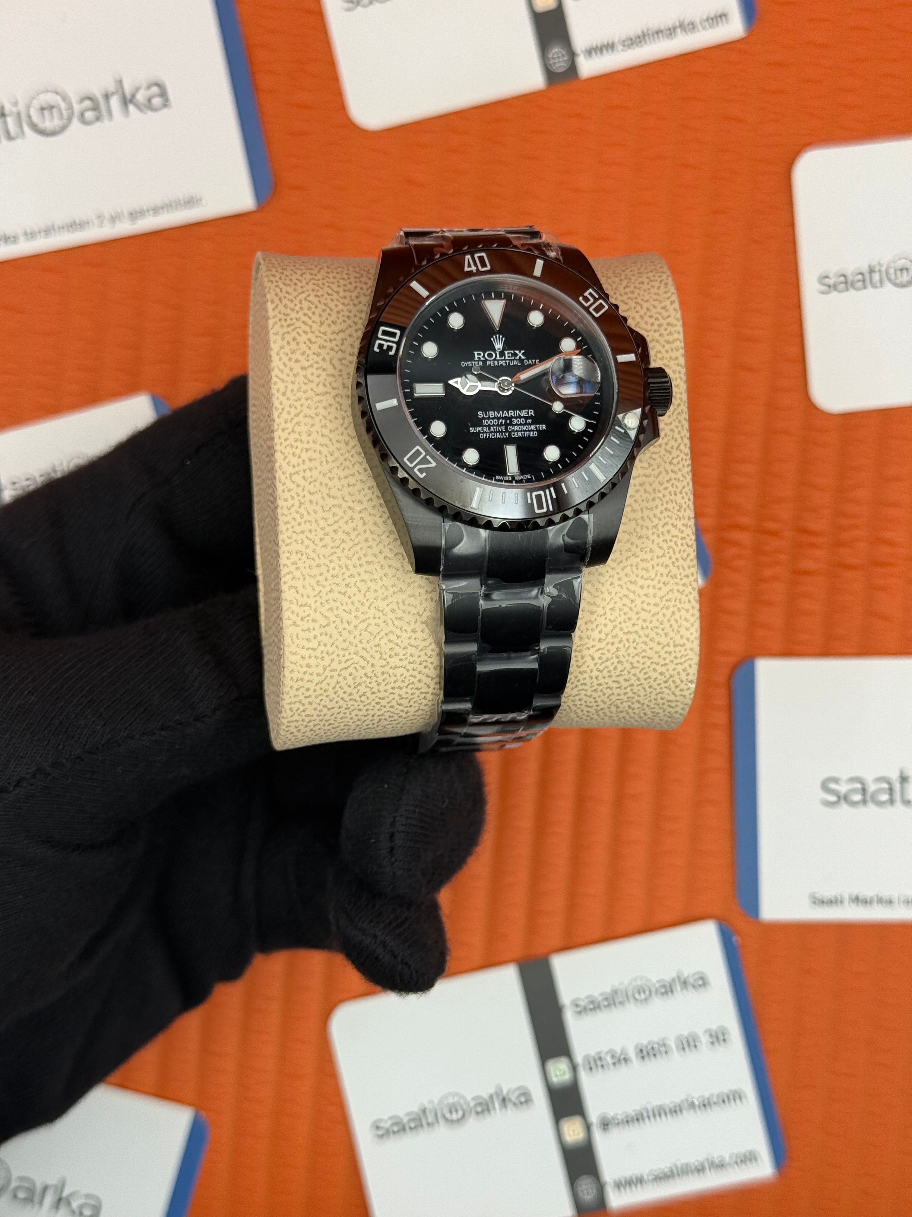 ROLEX Submariner oyster siyah kordon-kasa date