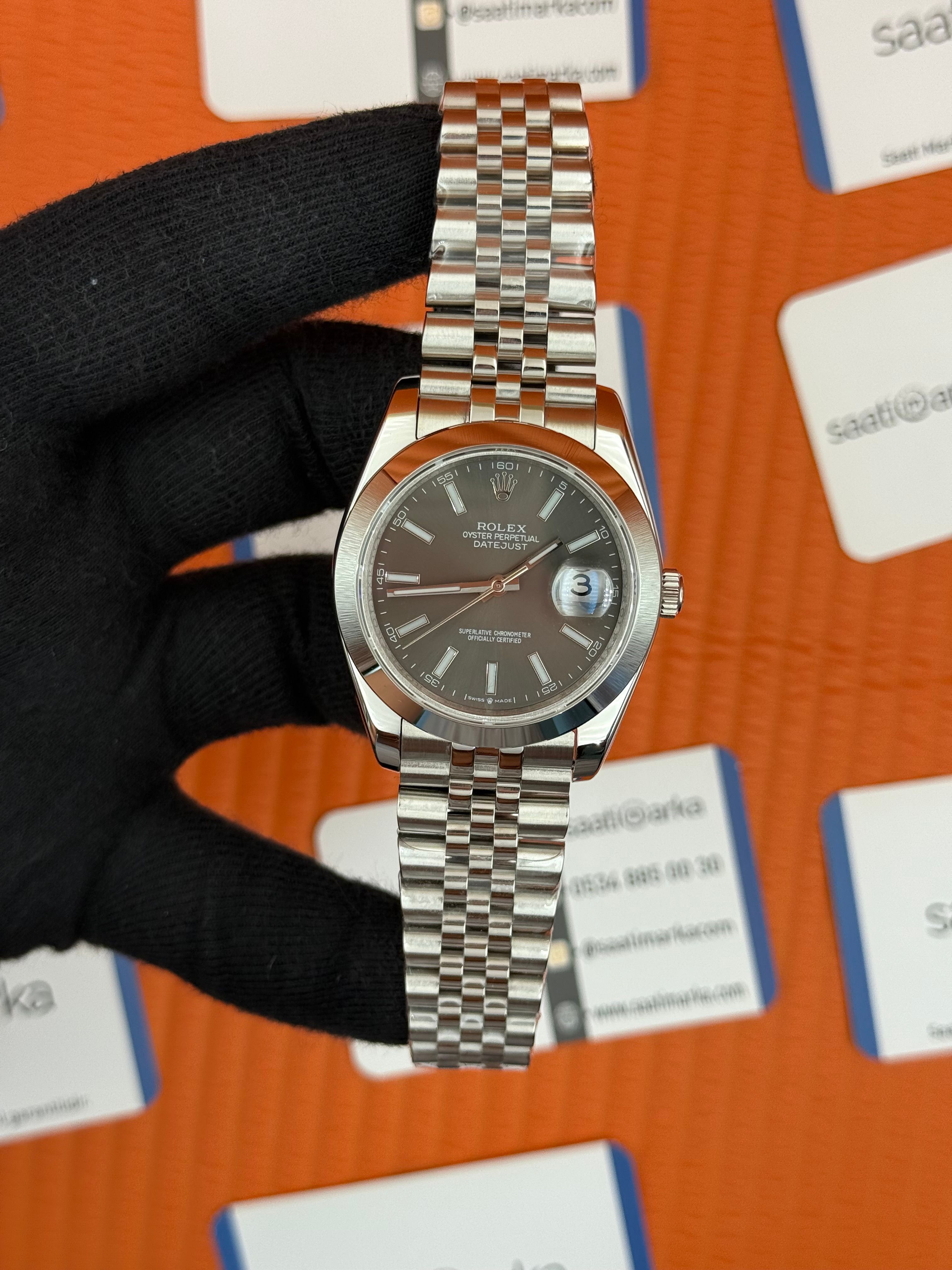 ROLEX Datejust grey dial silver jubilee kordon