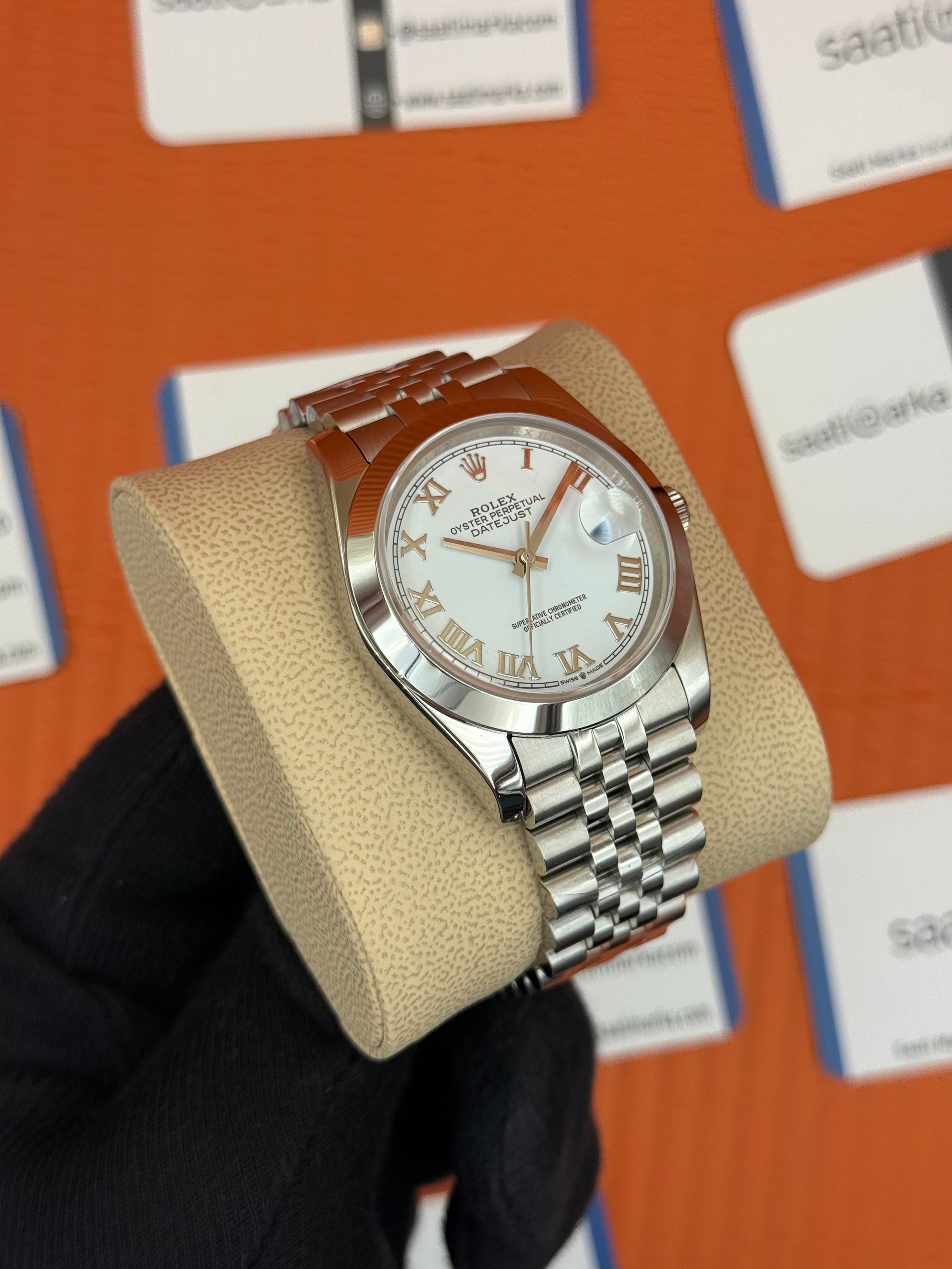 ROLEX Datejust roma rakamlı white dial silver jubilee kordon