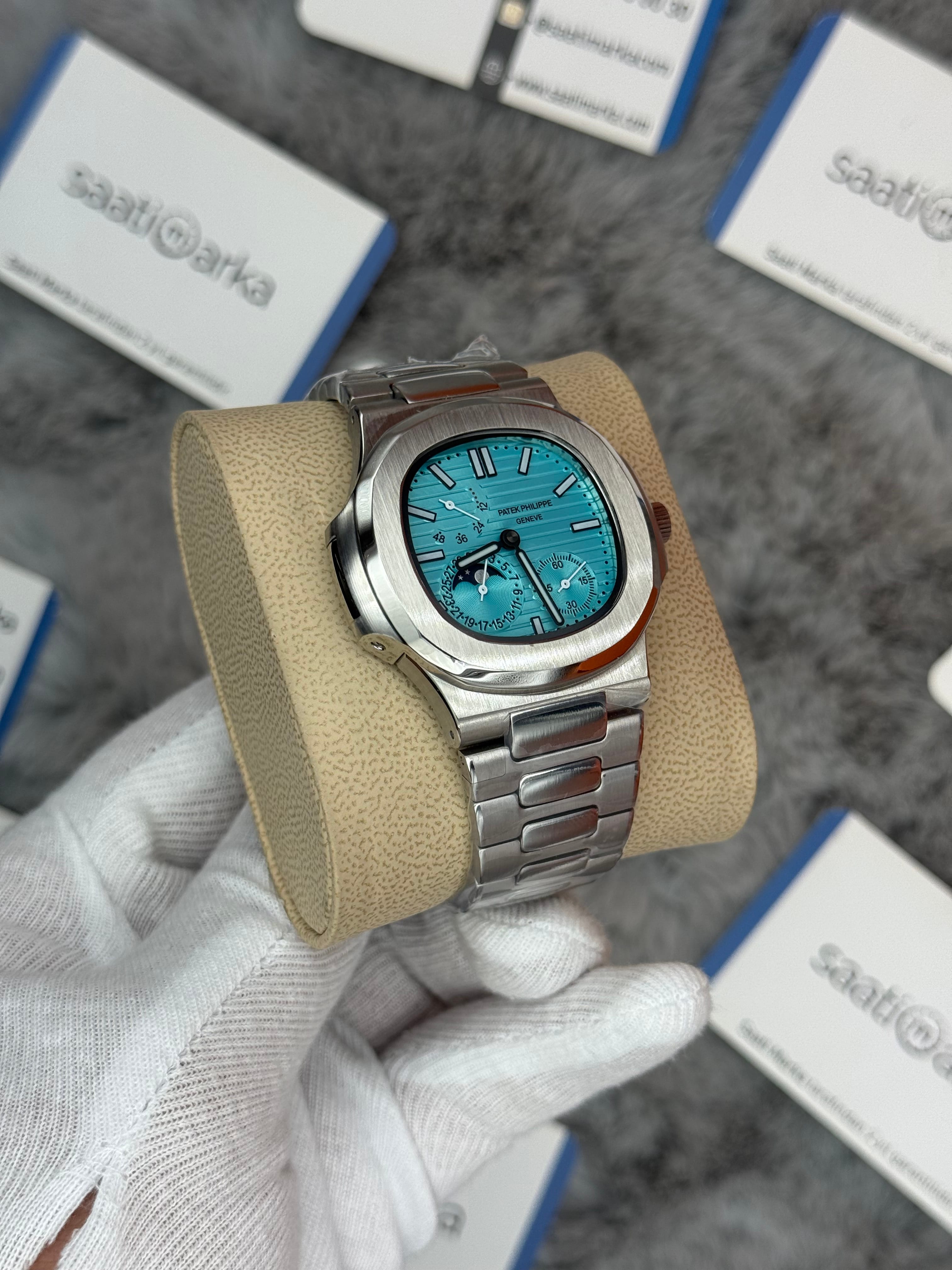 PATEK PHİLİPPE nautilus moontphase 5712 turkuaz kadran silver kasa kordon 40mm erkek kol saati