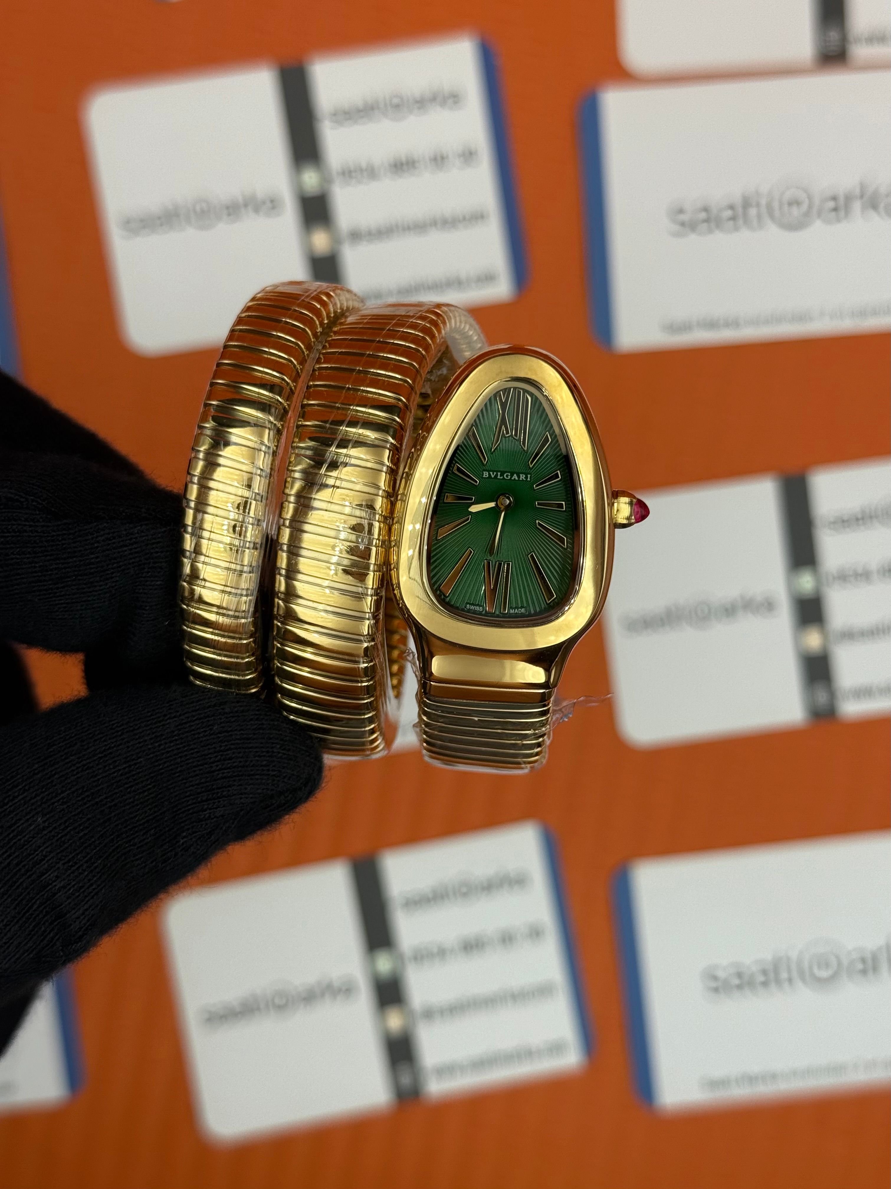 BVLGARİ serpenti çift sarma gold kordon yeşil kadran kadın kol saati