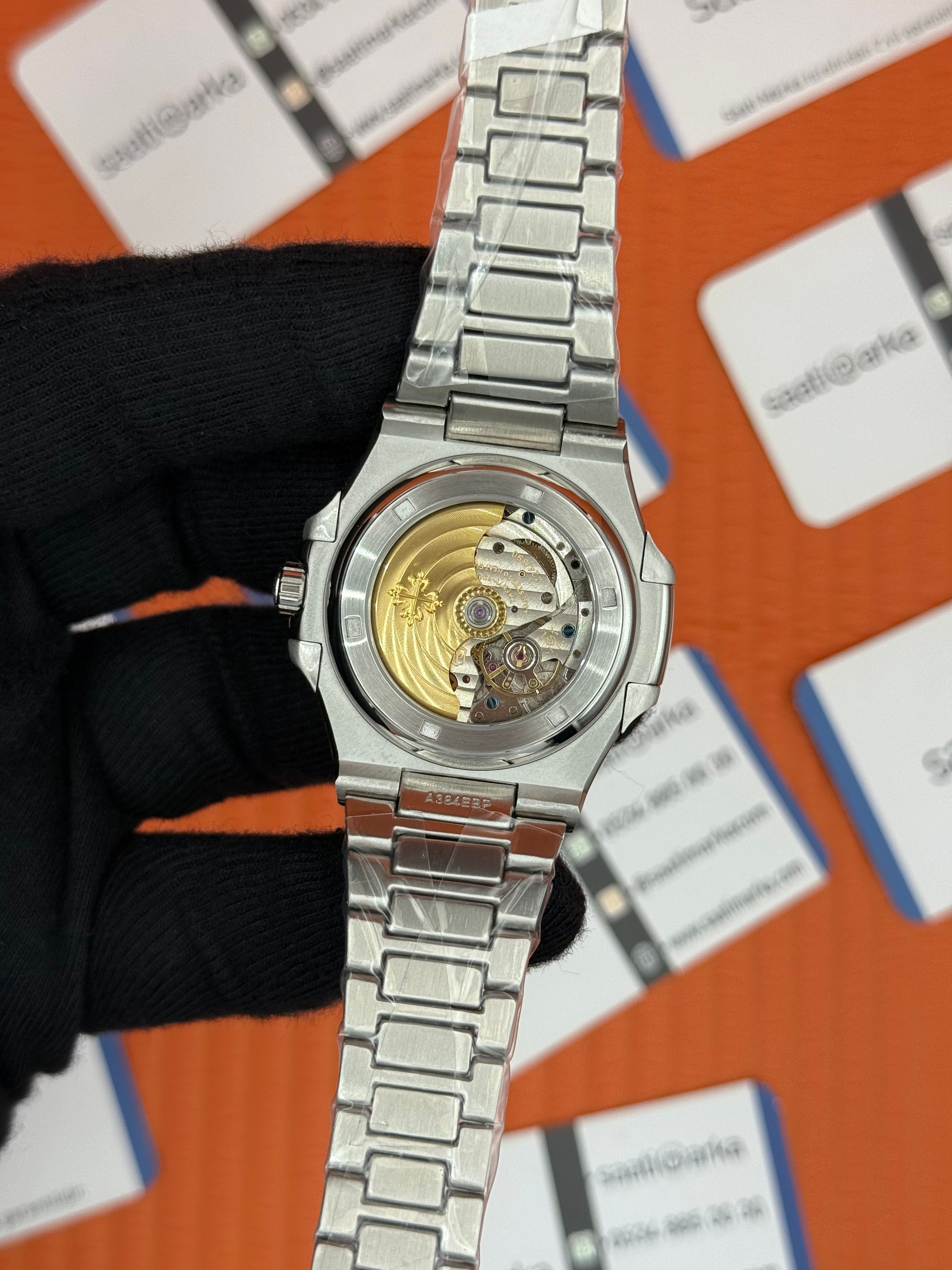 PATEK PHILIPPE NAUTİLUS YEŞİL KADRAN SİLVER KASA-KORDON