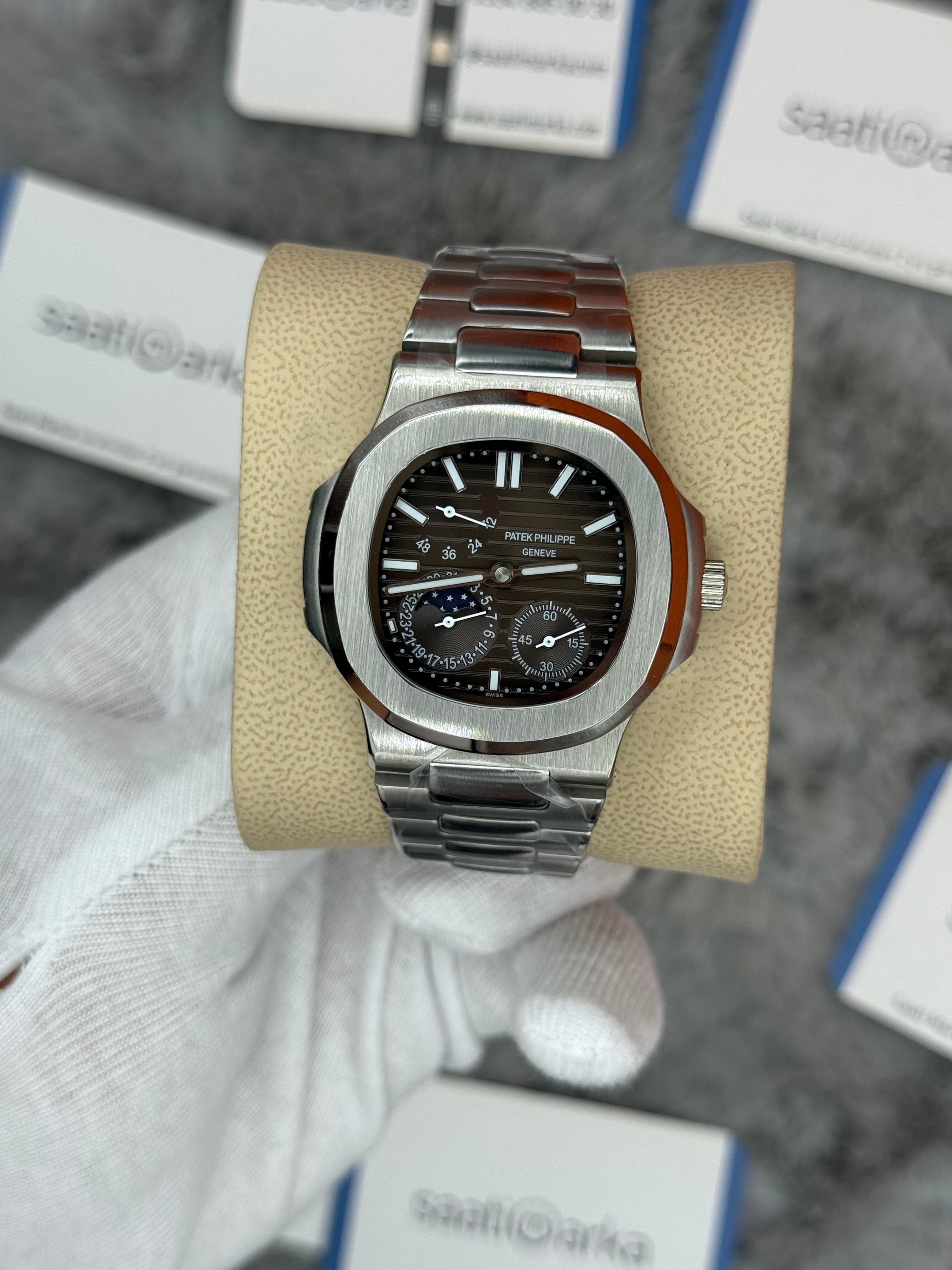 PATEK PHİLİPPE nautilus moontphase 5712 kahverengi kadran silver kasa kordon 40mm erkek kol saati