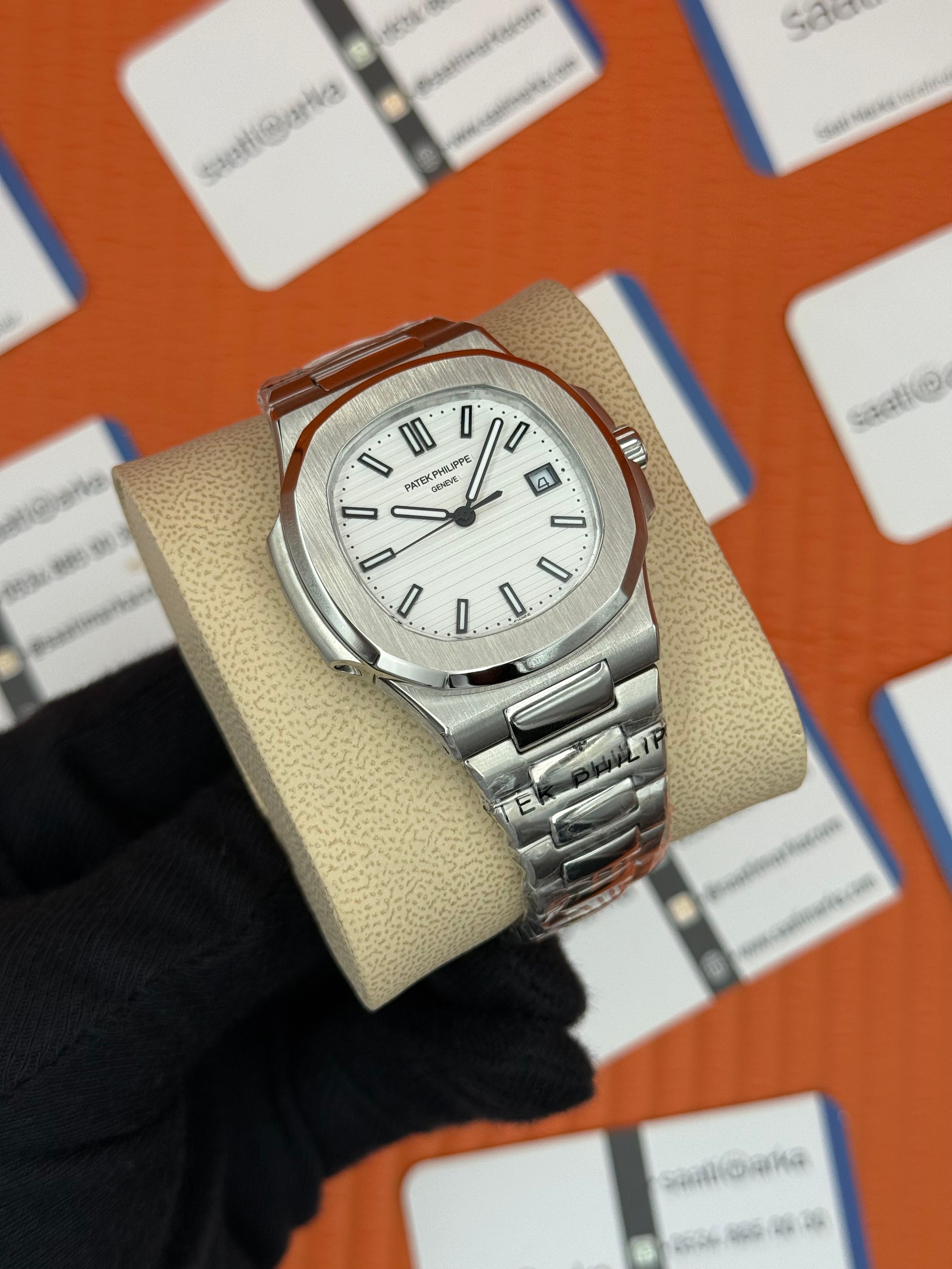 PATEK PHILIPPE NAUTİLUS BEYAZ KADRAN SİLVER KASA-KORDON