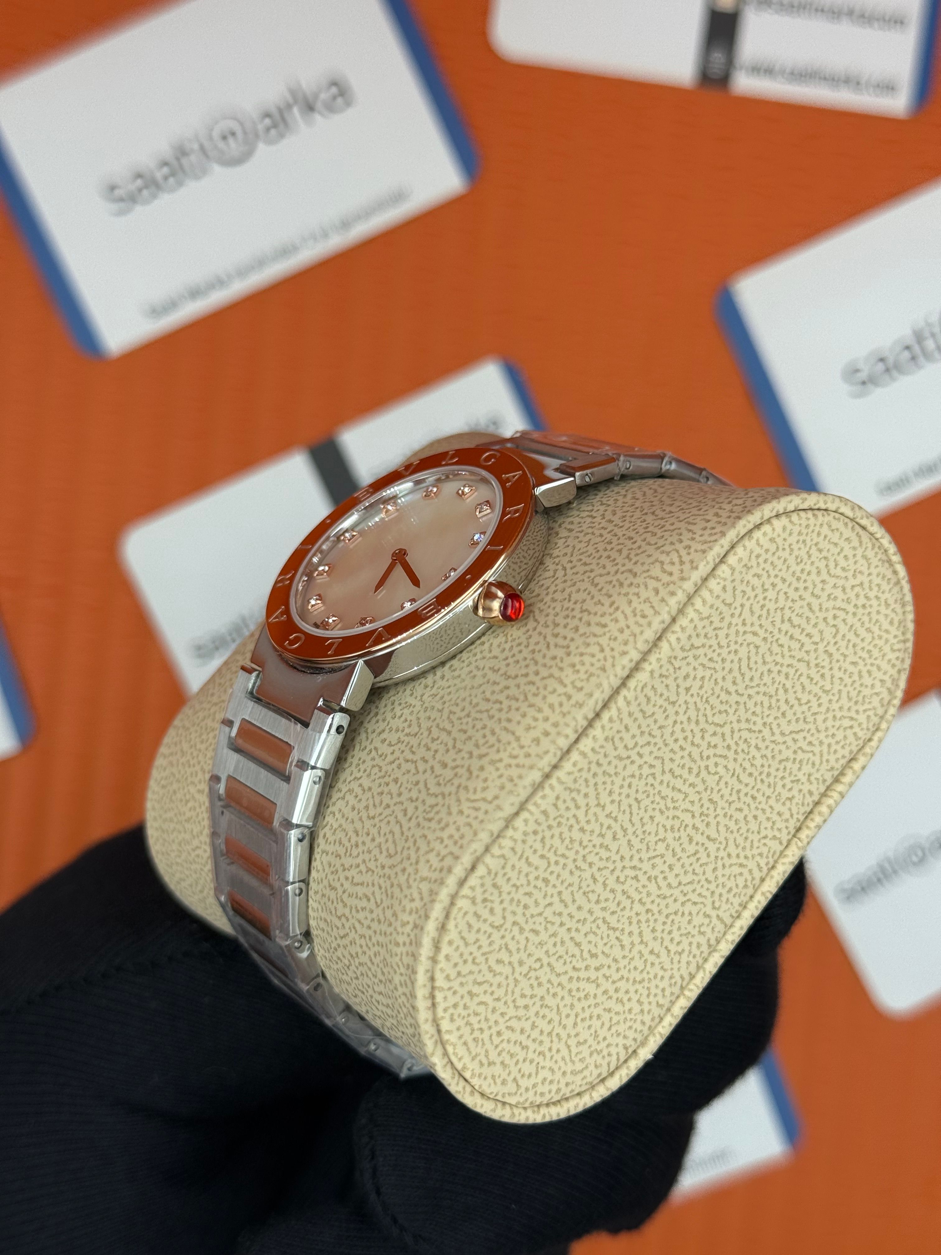 BVLGARI sedefli kadran rose bezel silver kasa kordon kadın kol saati